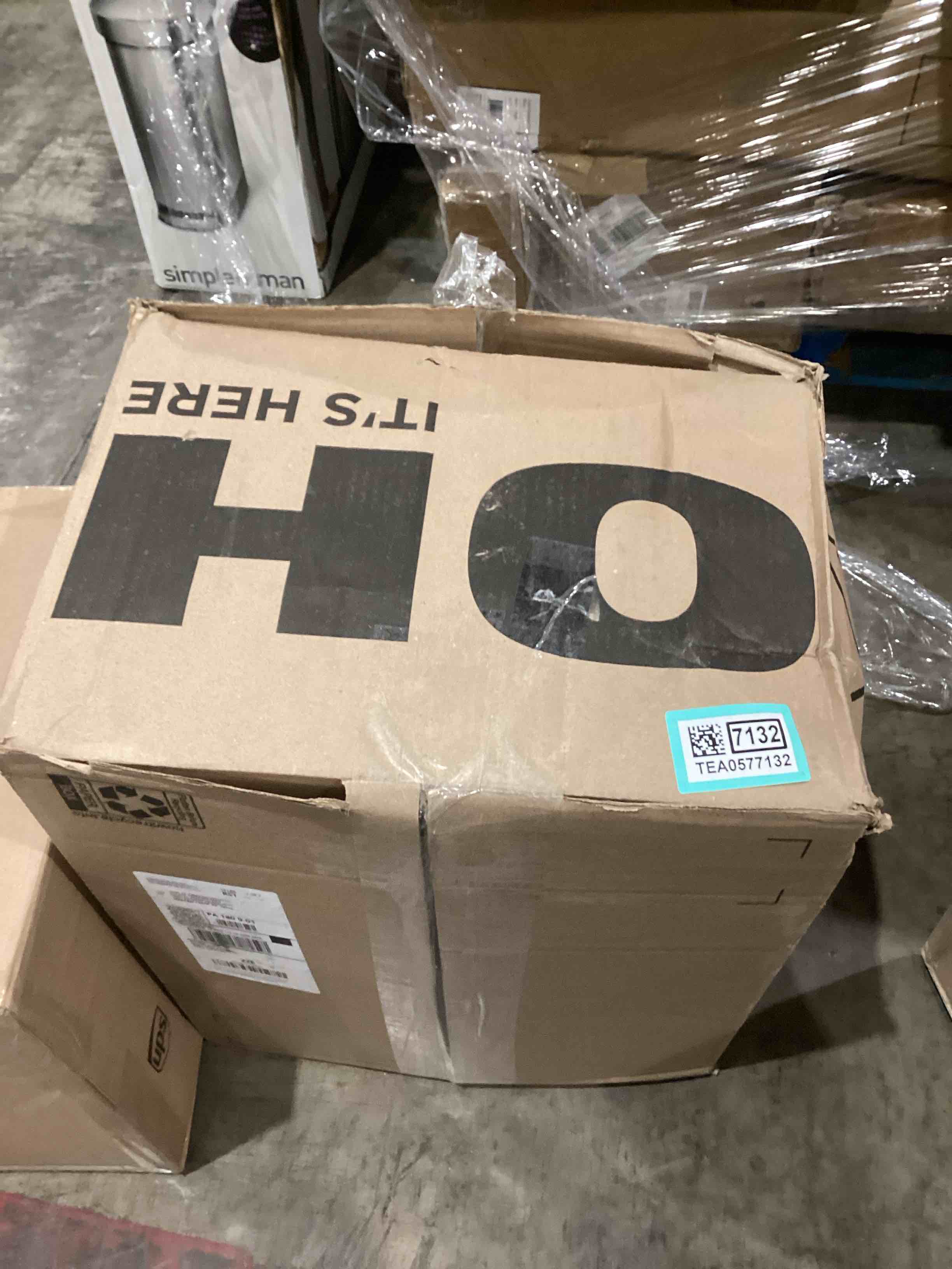 https://s3.amazonaws.com/lotting-images-prod/bidfta/TEA0577132_1738243763095.jpeg