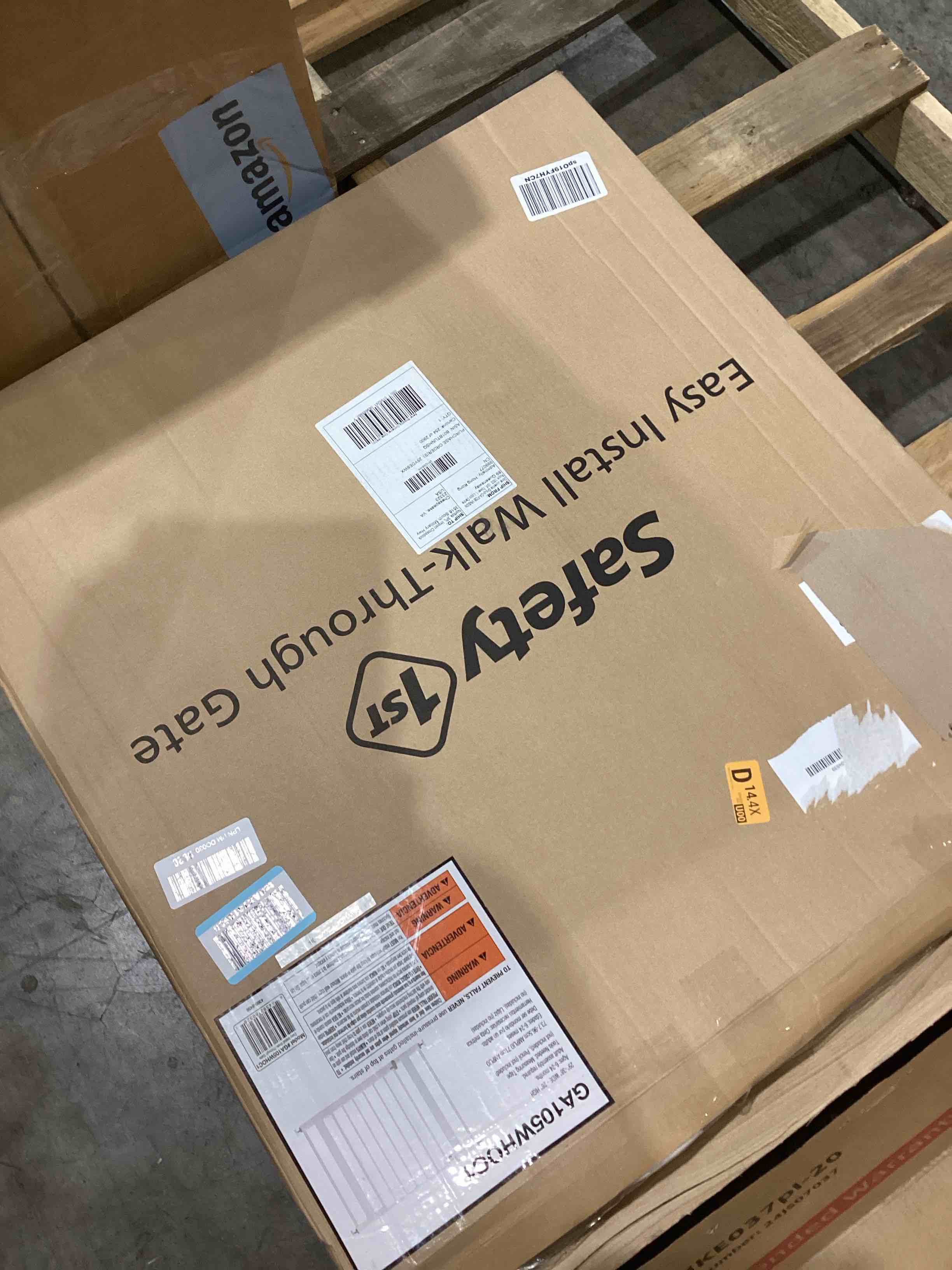 https://s3.amazonaws.com/lotting-images-prod/bidfta/TEA0577211_1738161806518.jpeg