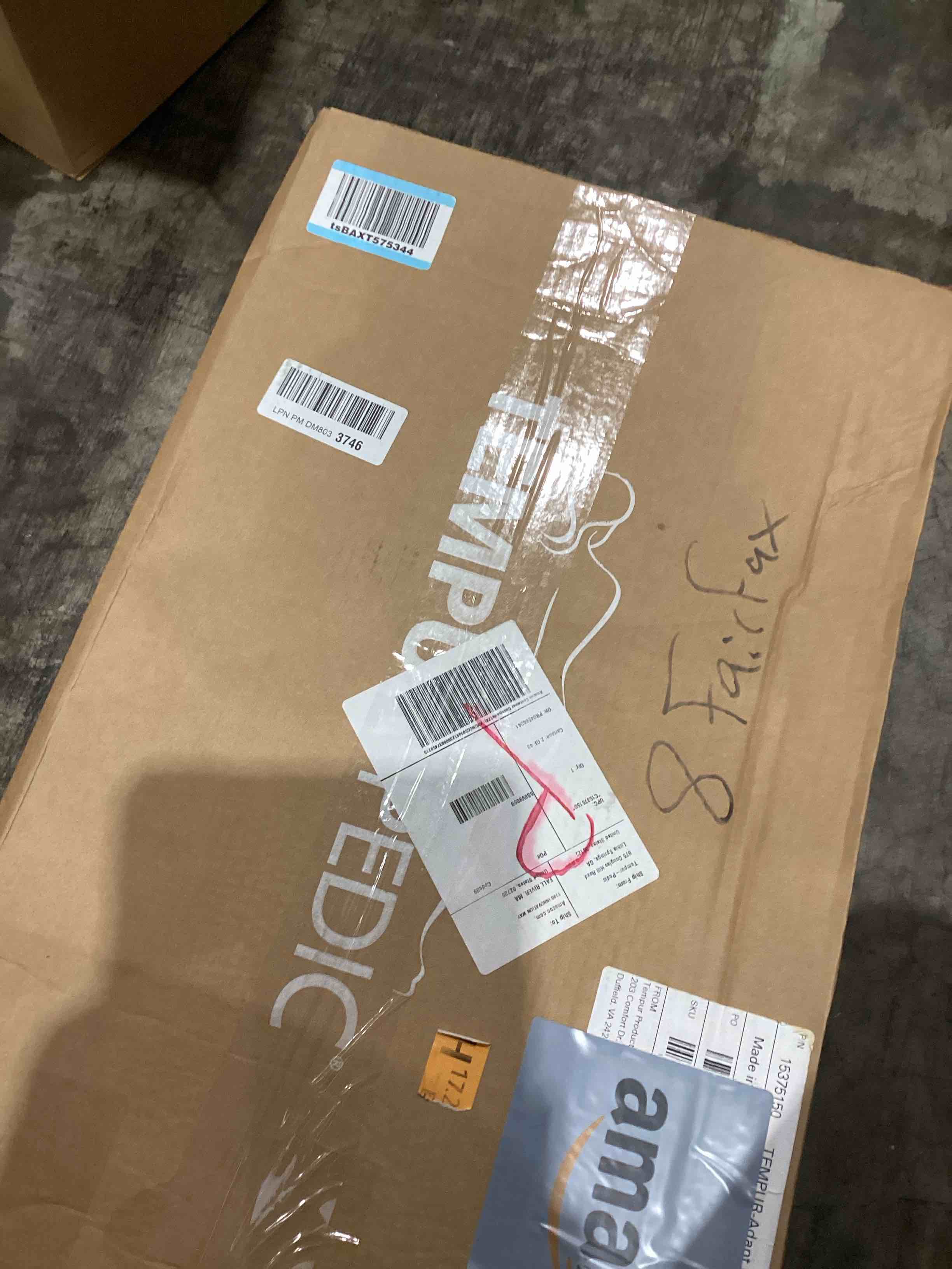 https://s3.amazonaws.com/lotting-images-prod/bidfta/TEA0577292_1737661518253.jpeg