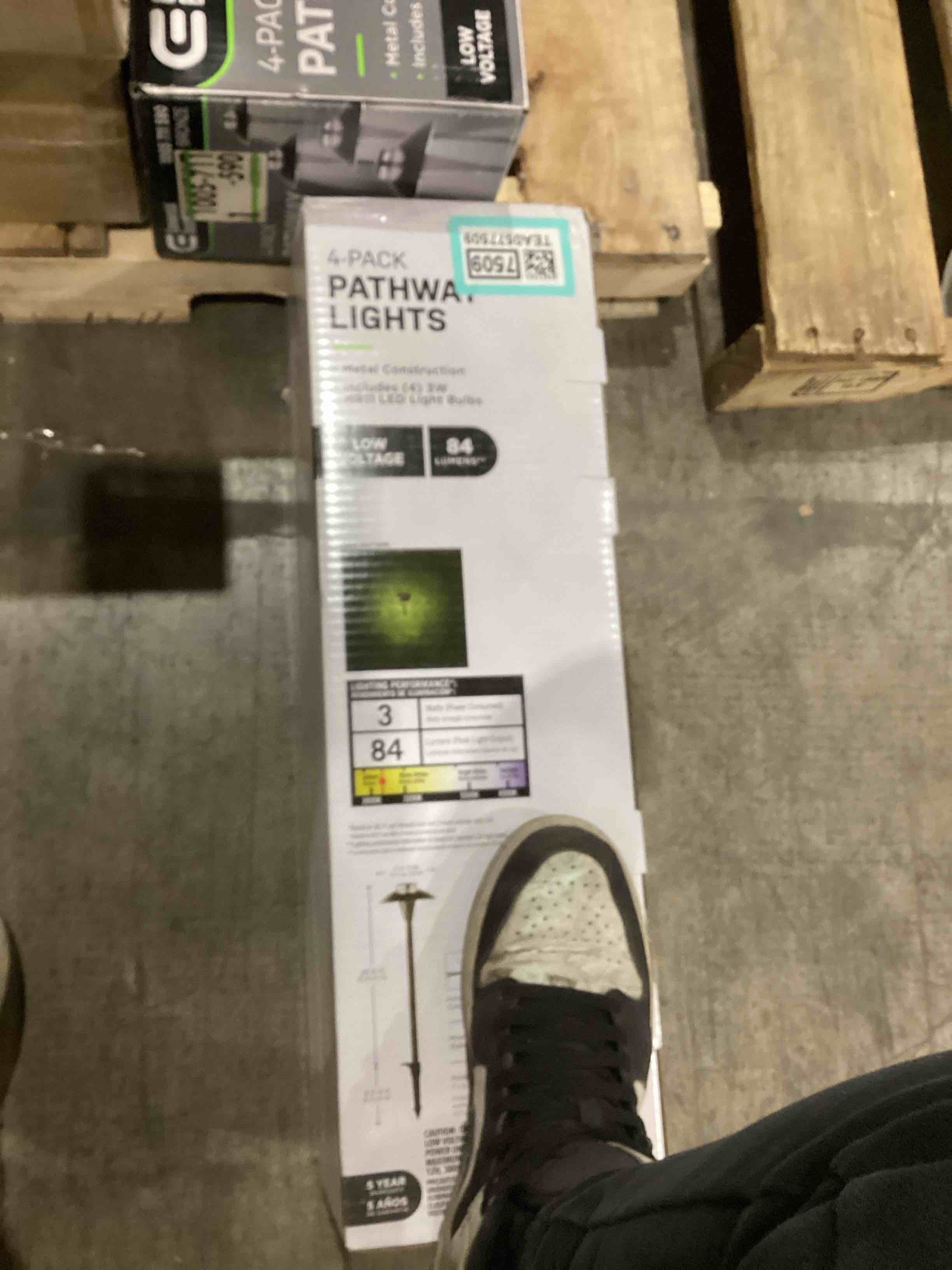 4 pack pathway lights