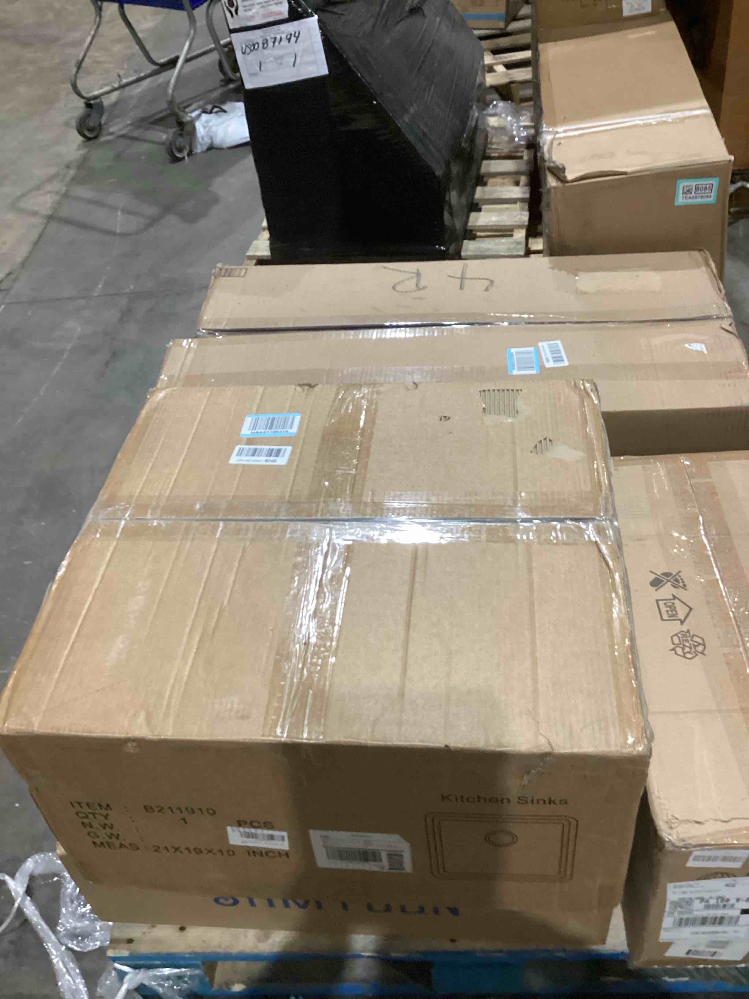 https://s3.amazonaws.com/lotting-images-prod/bidfta/TEA0578078_1738087944211.jpeg