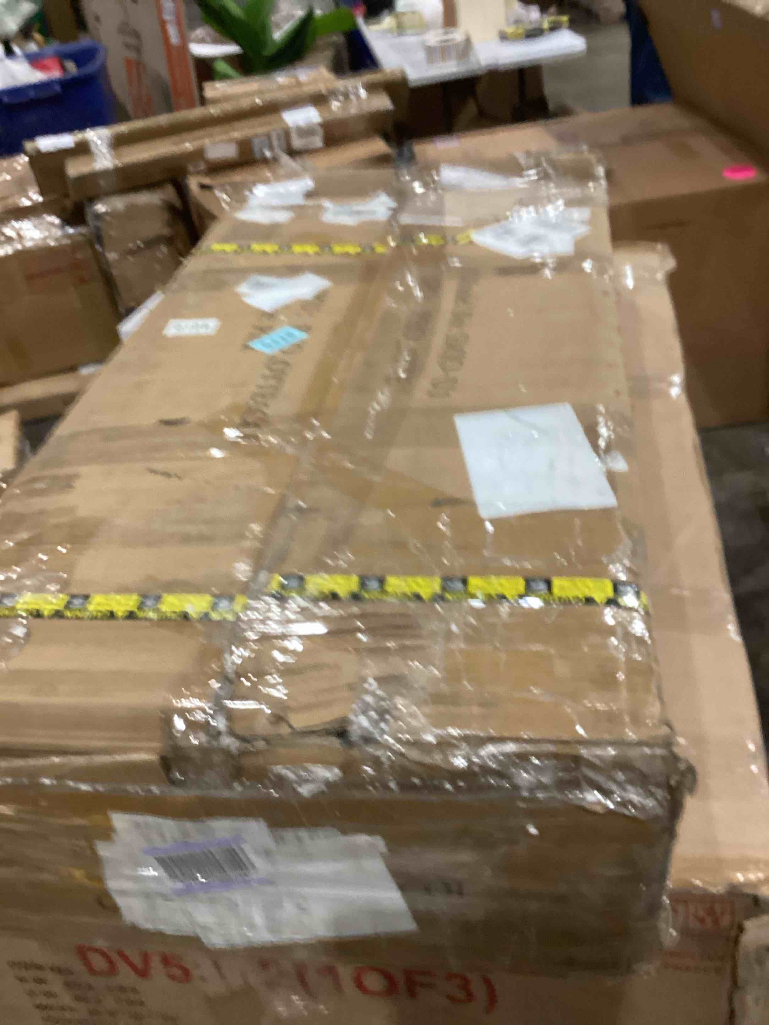 https://s3.amazonaws.com/lotting-images-prod/bidfta/TEA0579824_1736368344379.jpeg