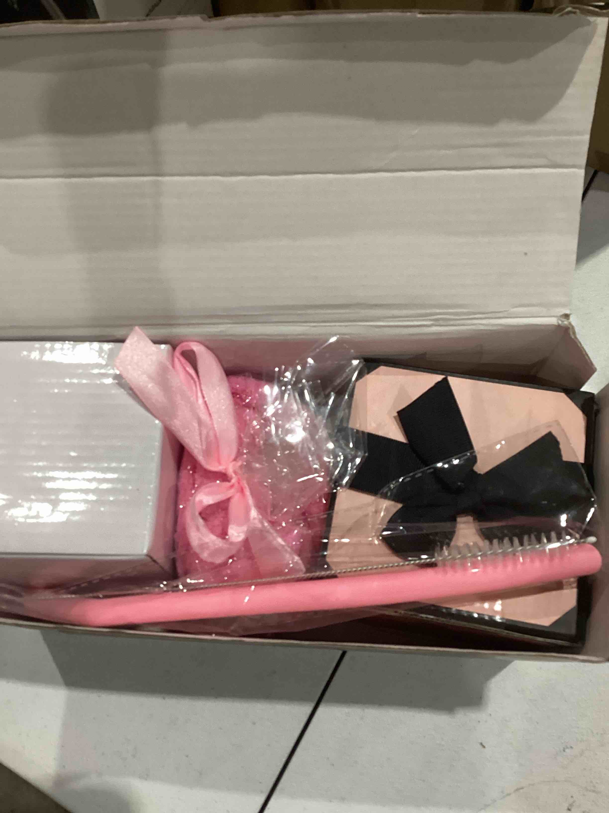 https://s3.amazonaws.com/lotting-images-prod/bidfta/TEA0582035_1736264153772.jpeg