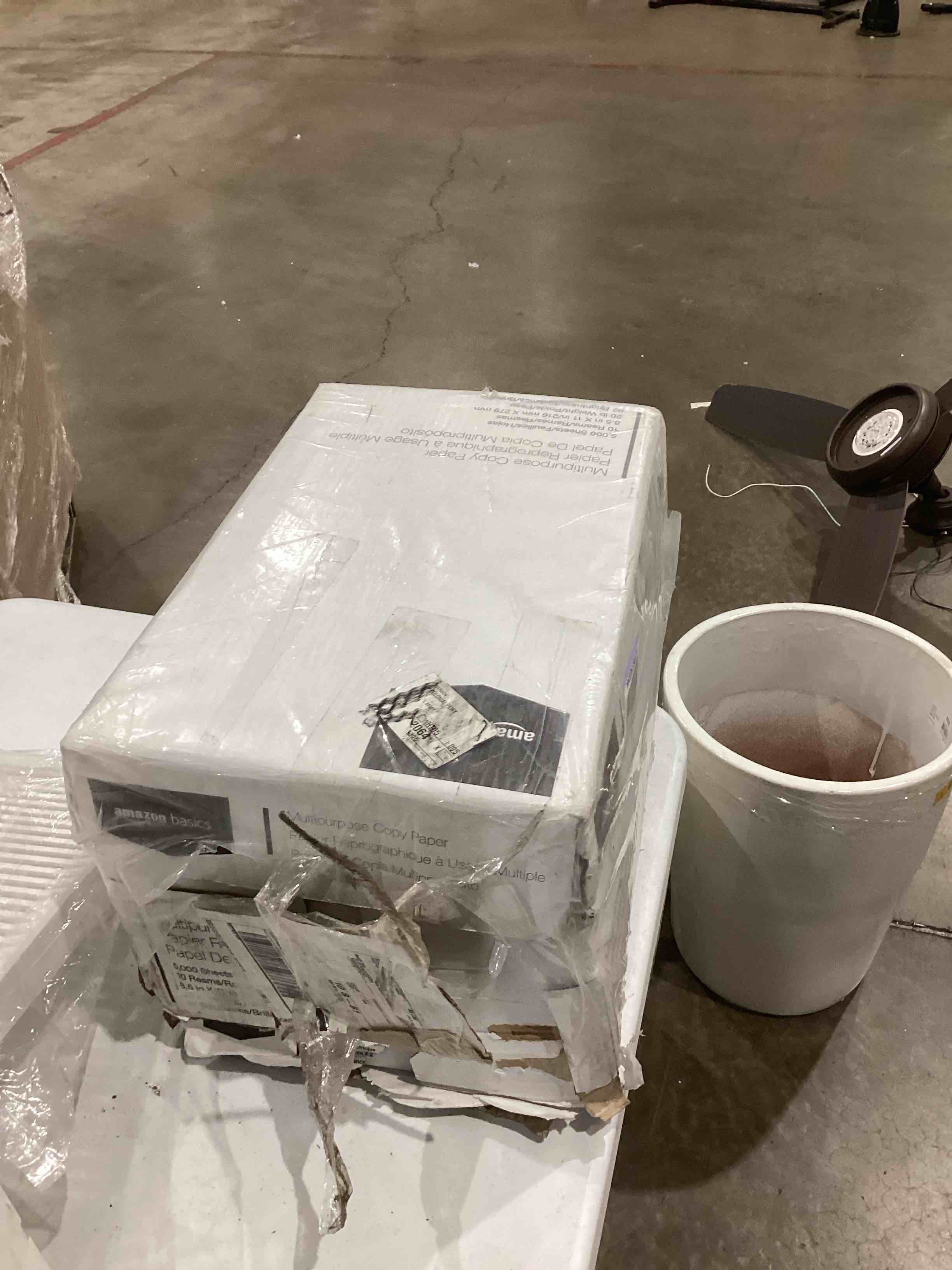 https://s3.amazonaws.com/lotting-images-prod/bidfta/TEA0582673_1735831548116.jpeg