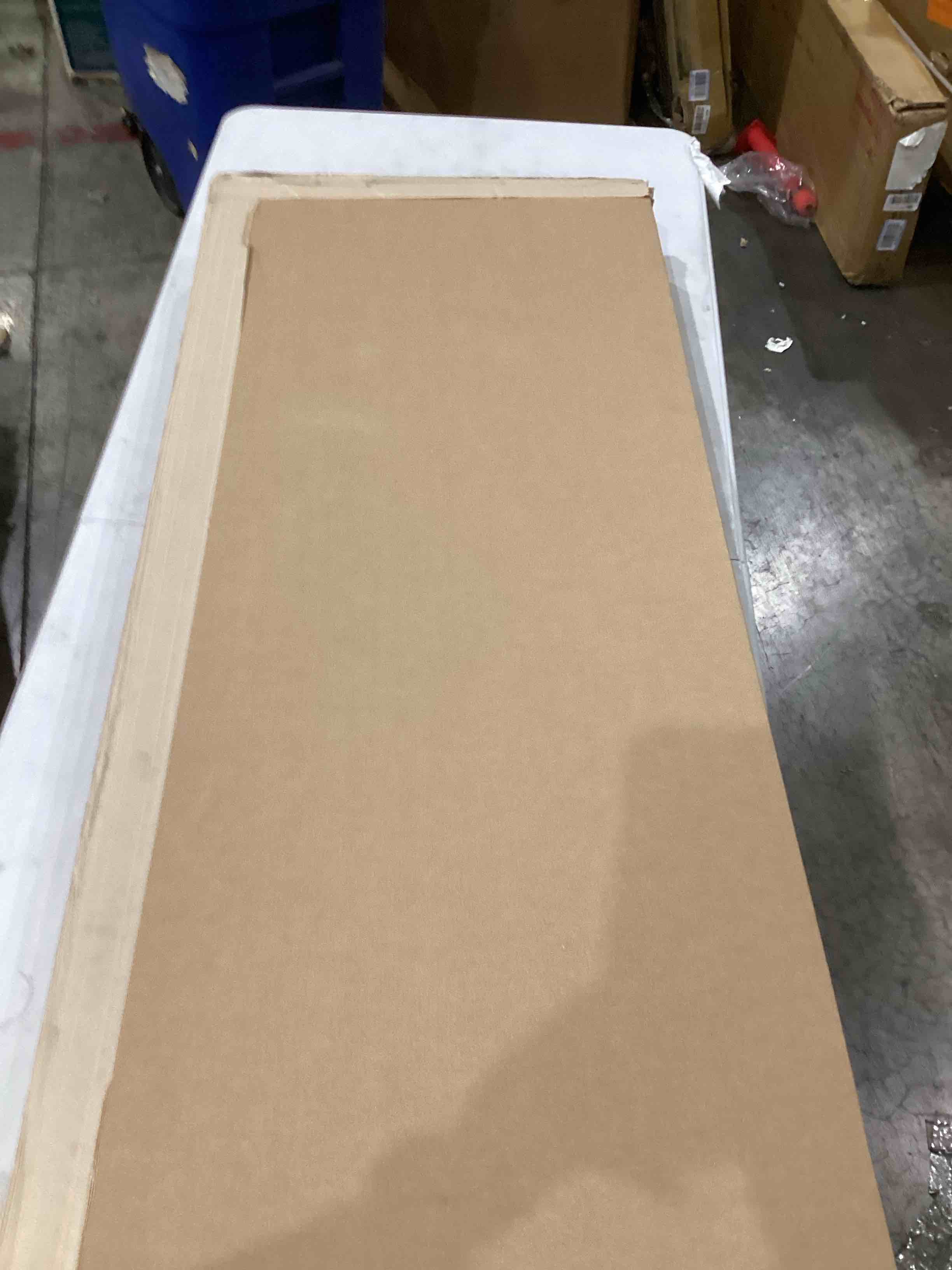 https://s3.amazonaws.com/lotting-images-prod/bidfta/TEA0582802_1735677468172.jpeg