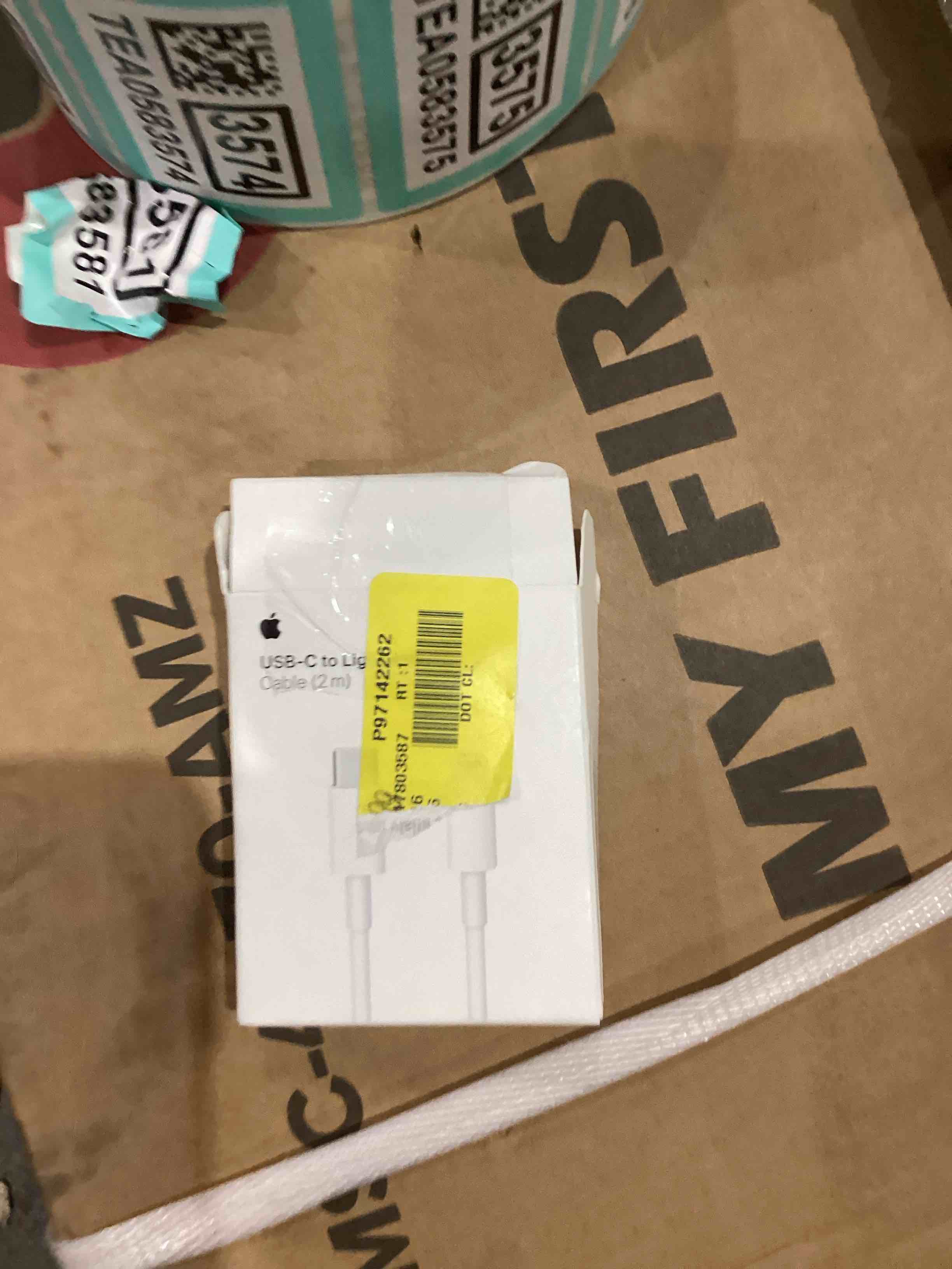 https://s3.amazonaws.com/lotting-images-prod/bidfta/TEA0583580_1735564309220.jpeg