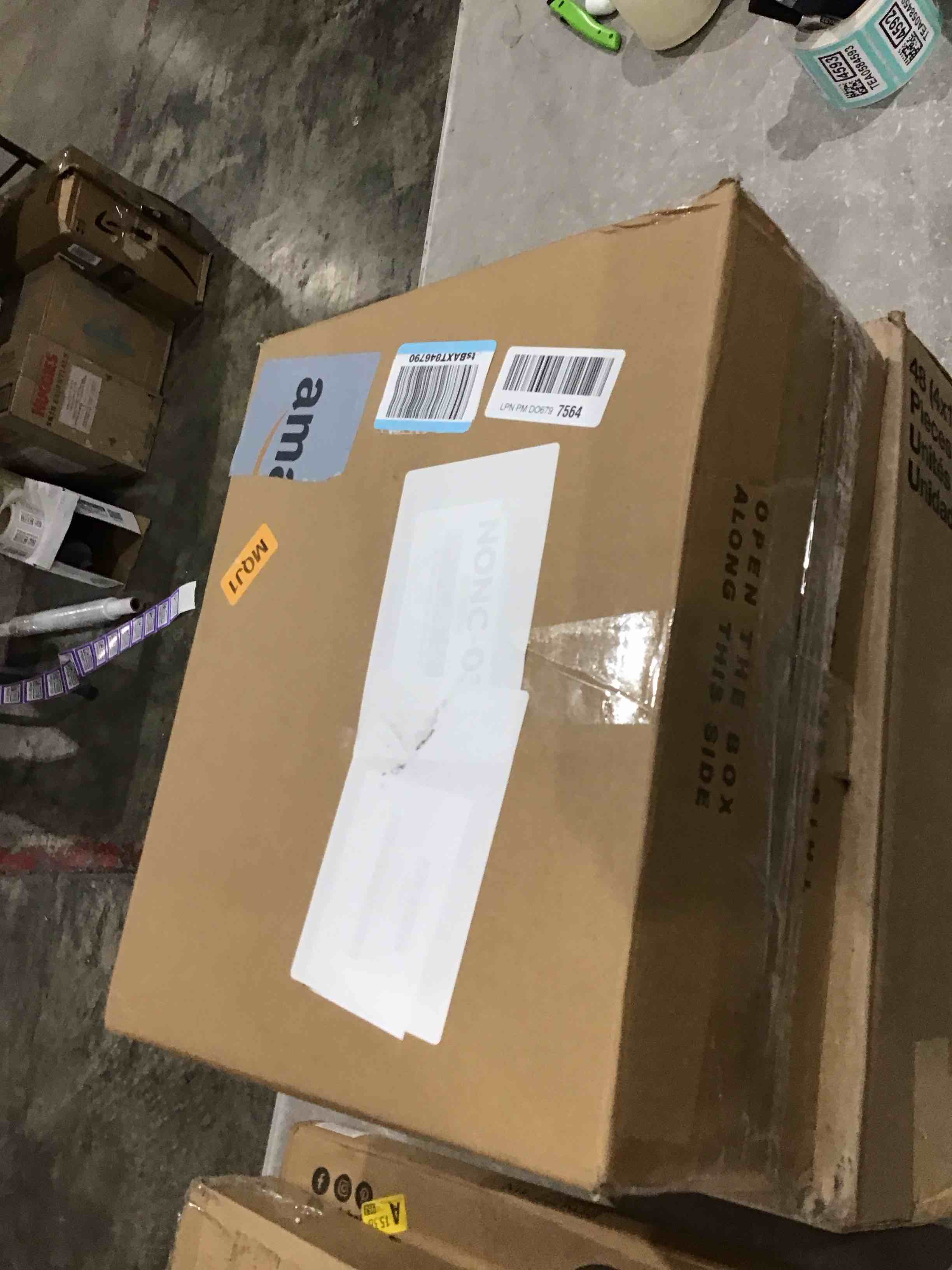 https://s3.amazonaws.com/lotting-images-prod/bidfta/TEA0584598_1742477698494.jpeg