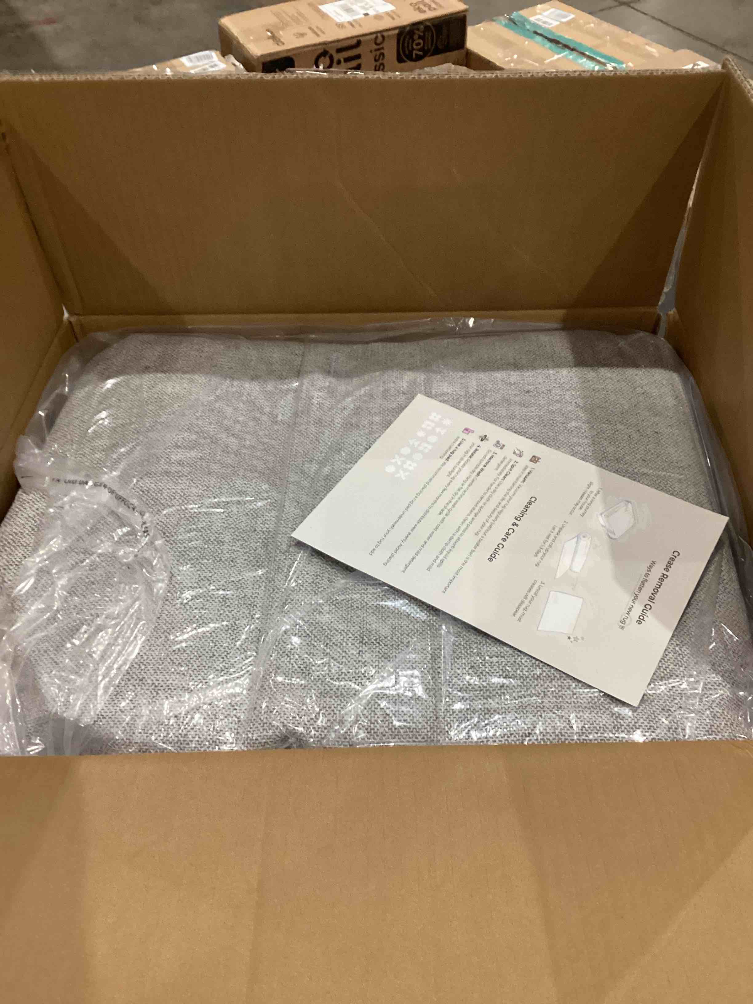 https://s3.amazonaws.com/lotting-images-prod/bidfta/TEA0584750_1742314007424.jpeg