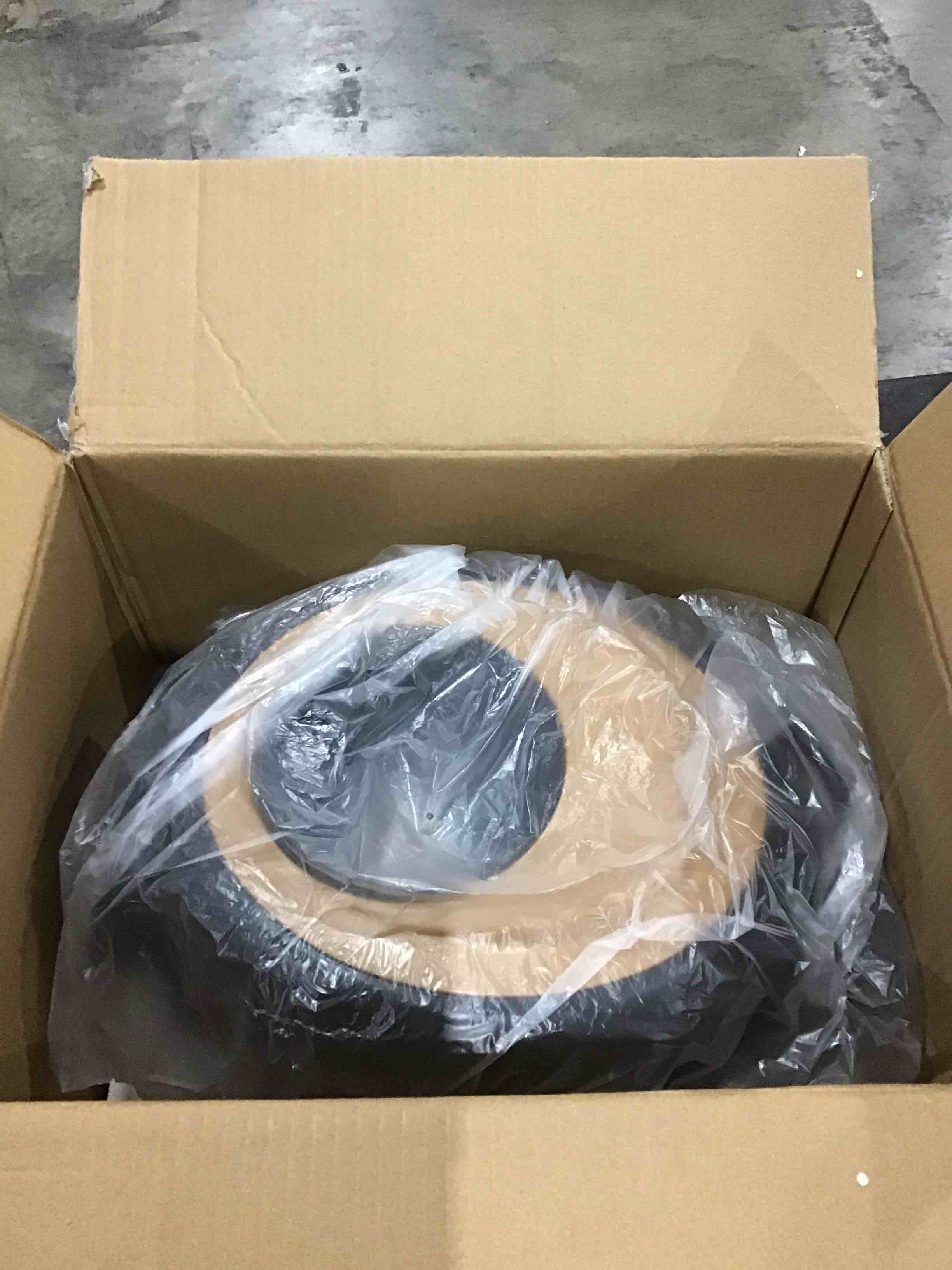 https://s3.amazonaws.com/lotting-images-prod/bidfta/TEA0584920_1742219587373.jpeg
