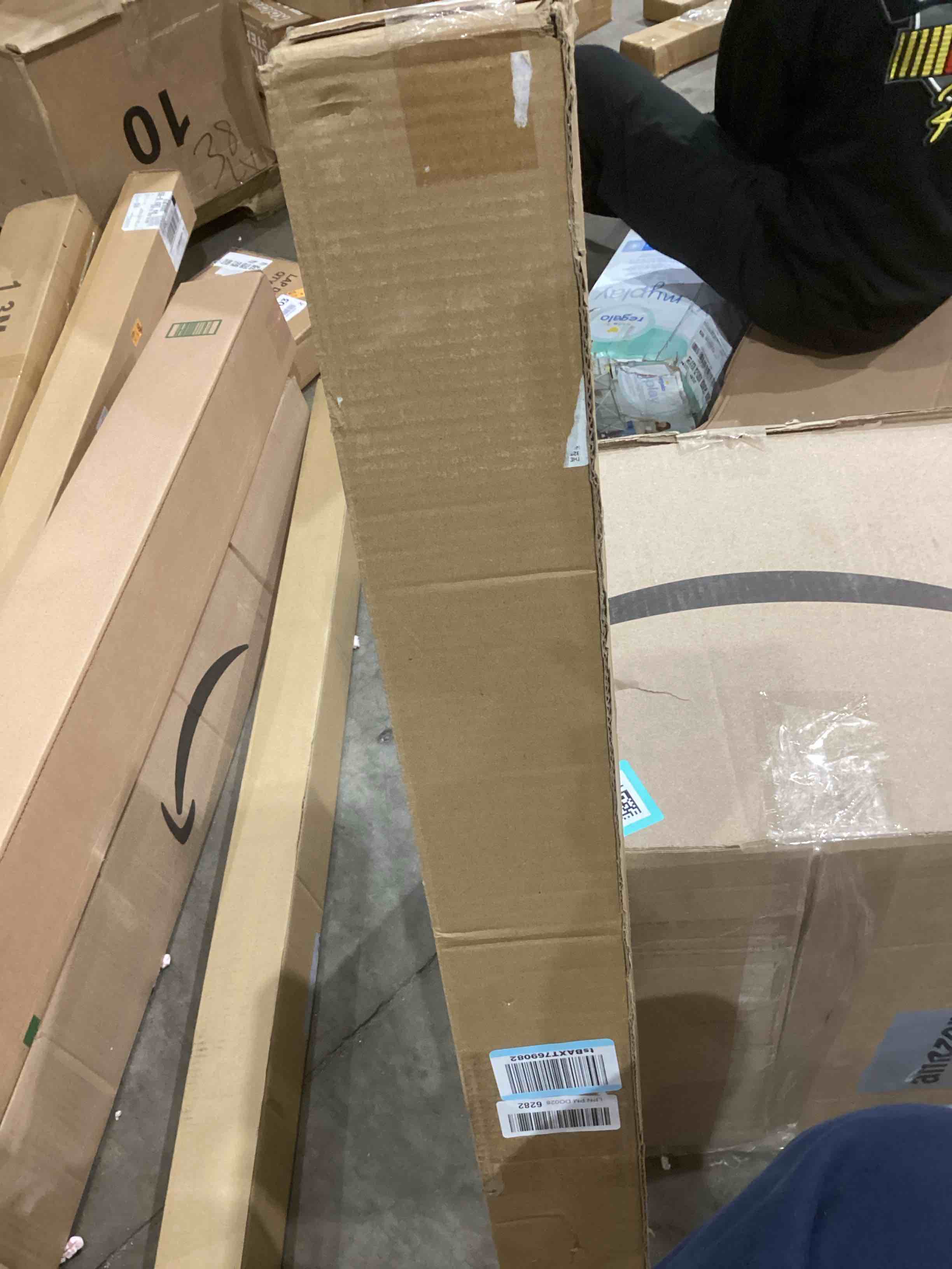 https://s3.amazonaws.com/lotting-images-prod/bidfta/TEA0585801_1739546029016.jpeg