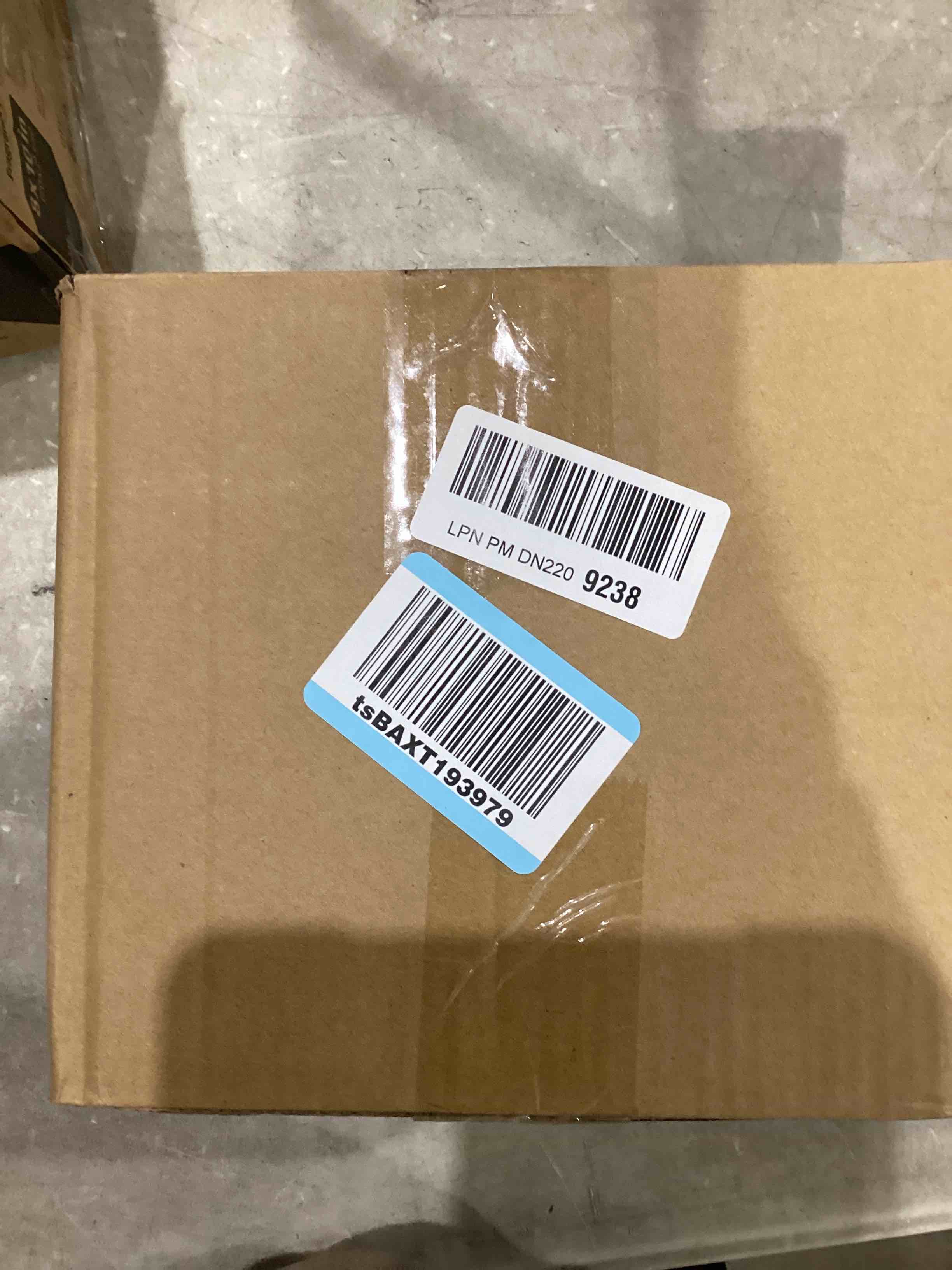 https://s3.amazonaws.com/lotting-images-prod/bidfta/TEA0588108_1743010452611.jpeg