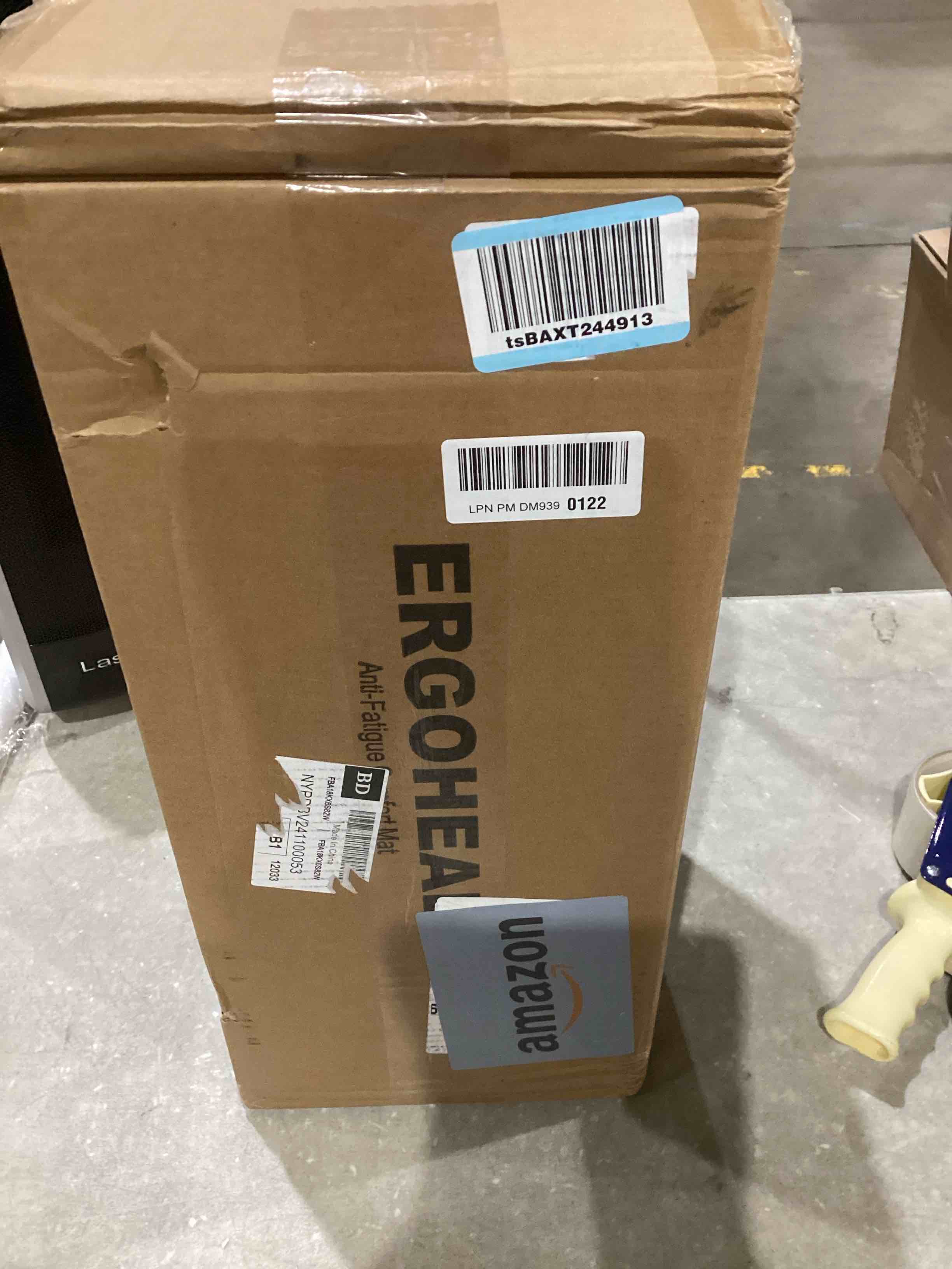 https://s3.amazonaws.com/lotting-images-prod/bidfta/TEA0588441_1742479489643.jpeg
