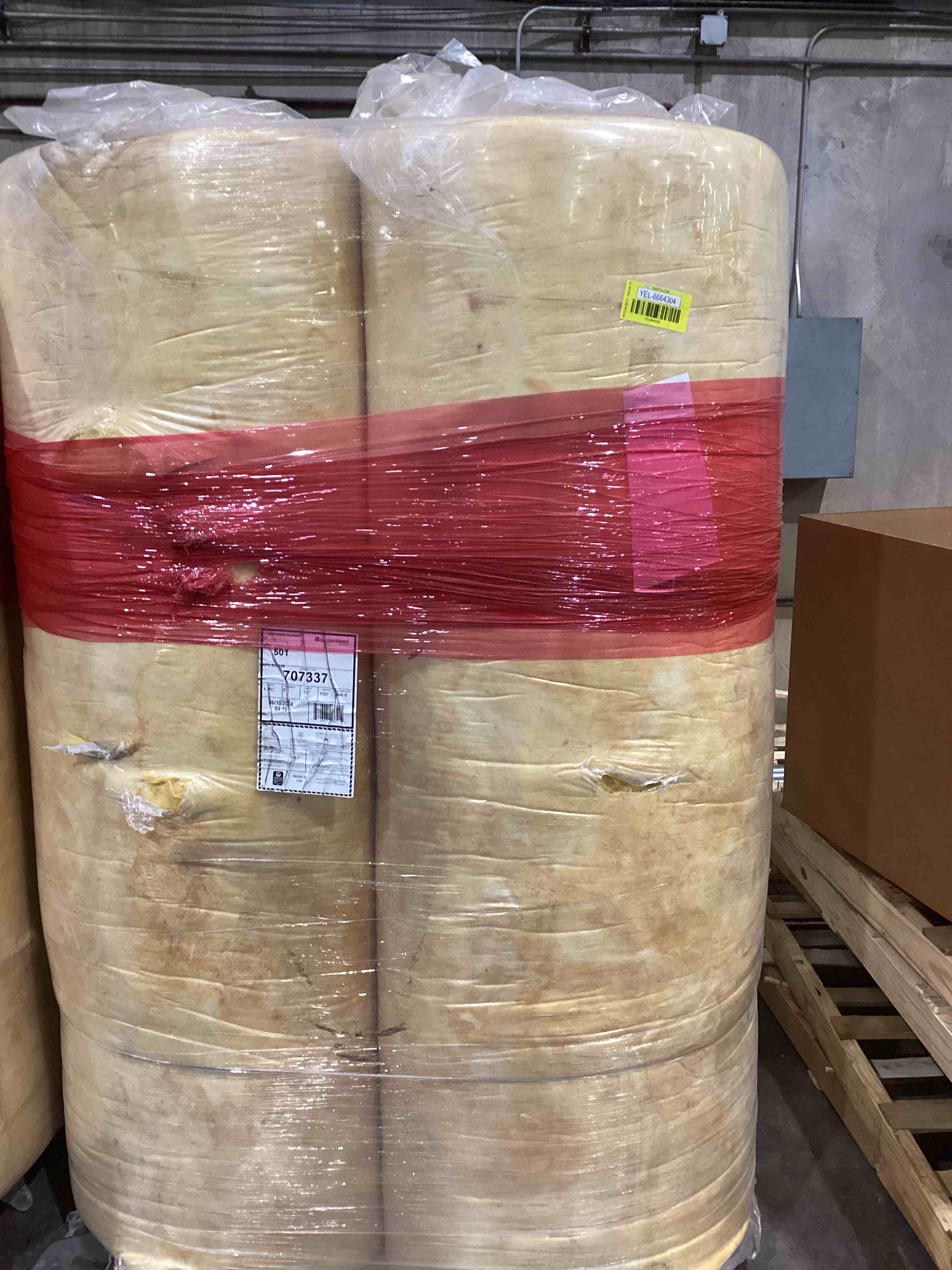 CertainTeed 707337 Pole Barn Insulation 72” x 100’ 600 sq ft per roll 