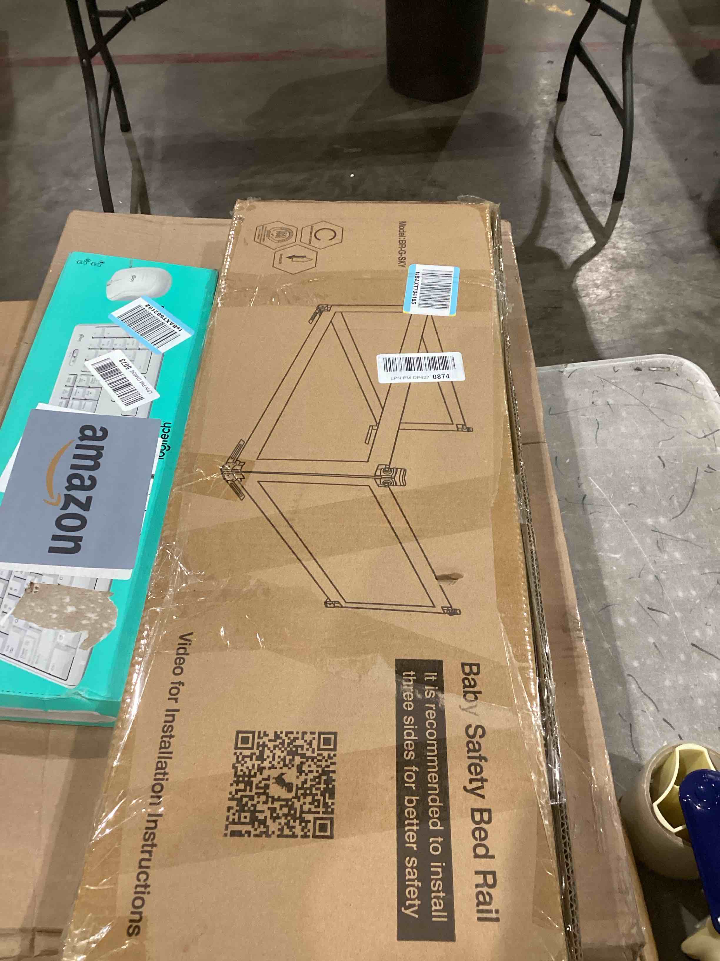 https://s3.amazonaws.com/lotting-images-prod/bidfta/TEA0590810_1740675063133.jpeg