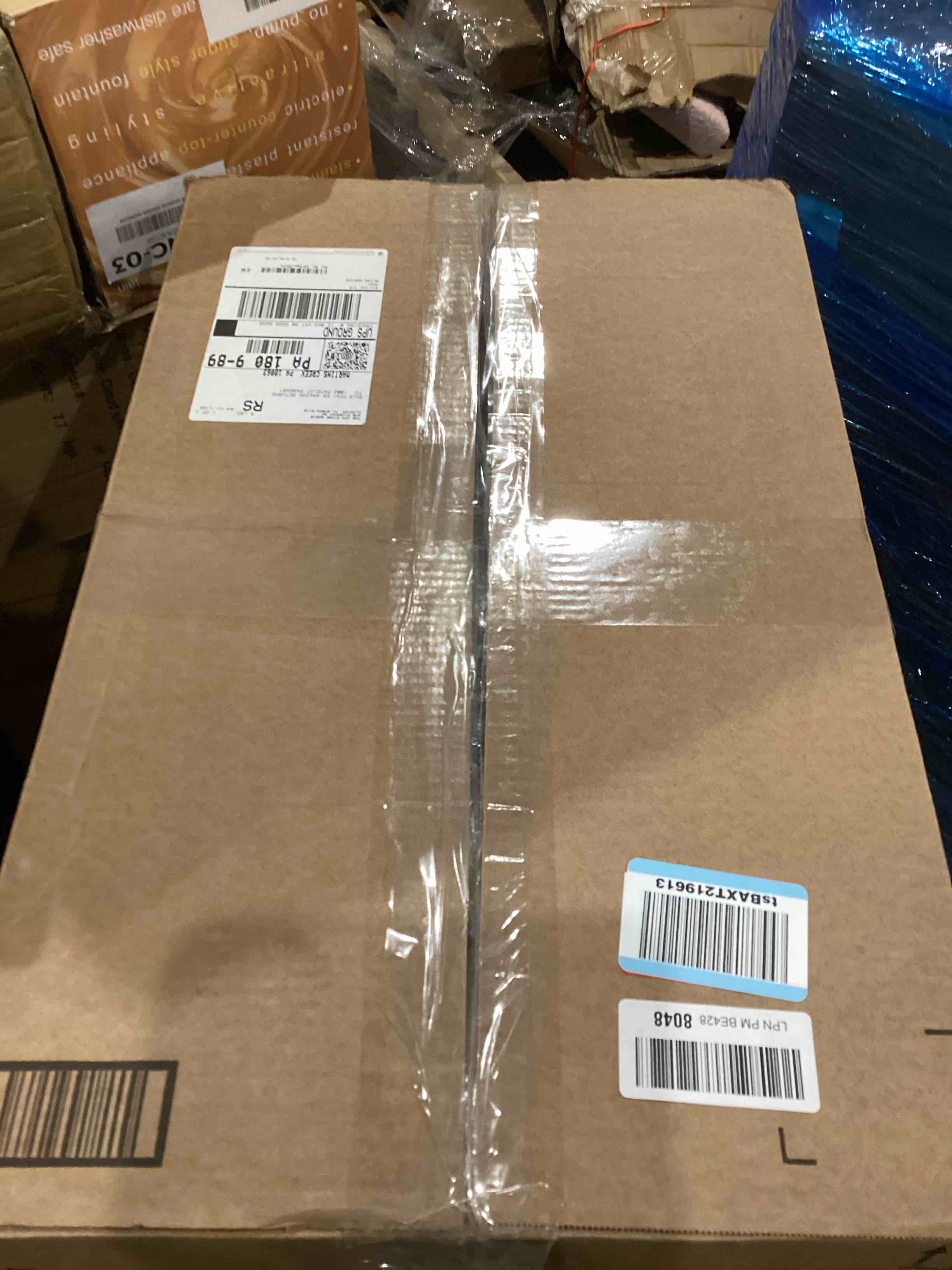 https://s3.amazonaws.com/lotting-images-prod/bidfta/TEA0591728_1739970186353.jpeg