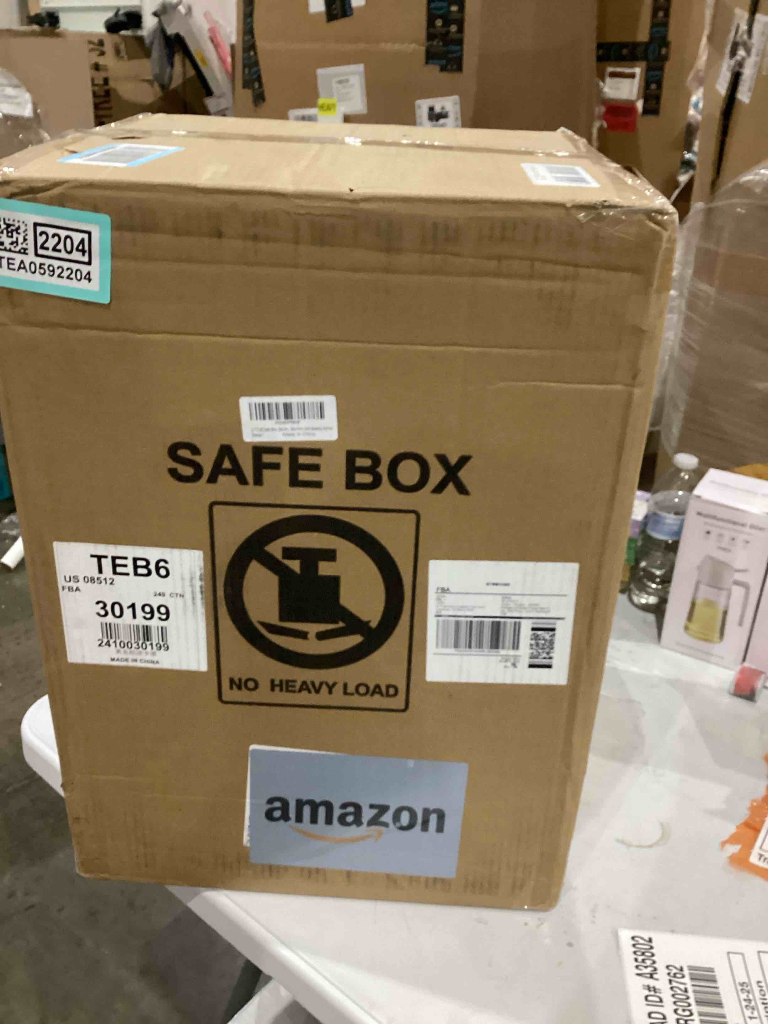 https://s3.amazonaws.com/lotting-images-prod/bidfta/TEA0592204_1738257231468.jpeg