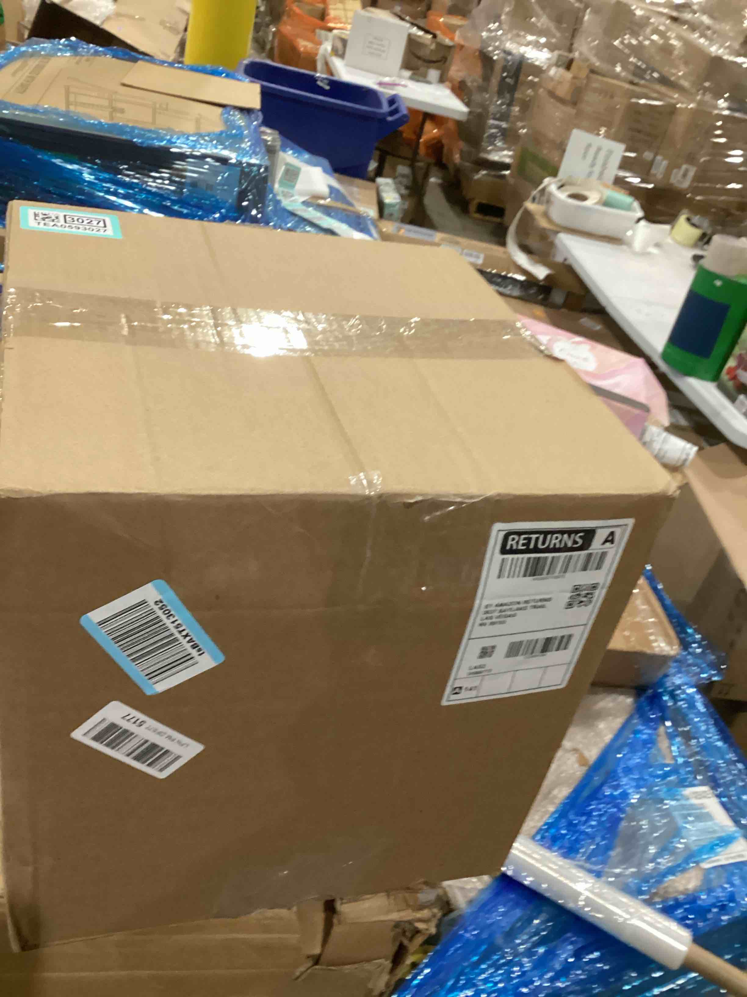 https://s3.amazonaws.com/lotting-images-prod/bidfta/TEA0593027_1737129803160.jpeg