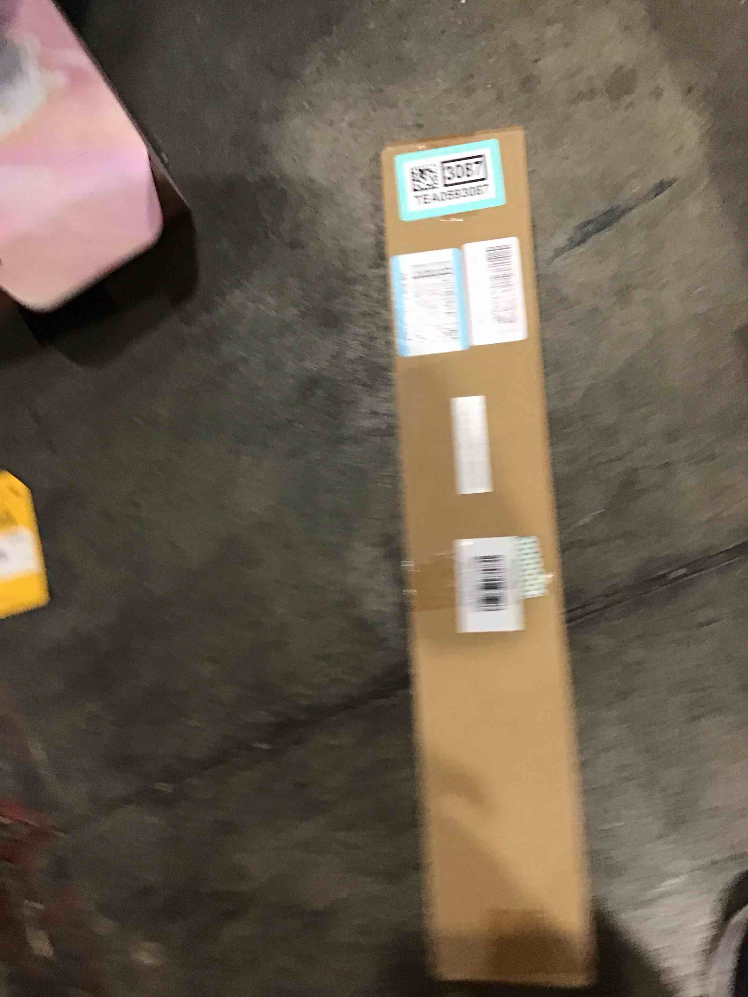 https://s3.amazonaws.com/lotting-images-prod/bidfta/TEA0593087_1737061653323.jpeg