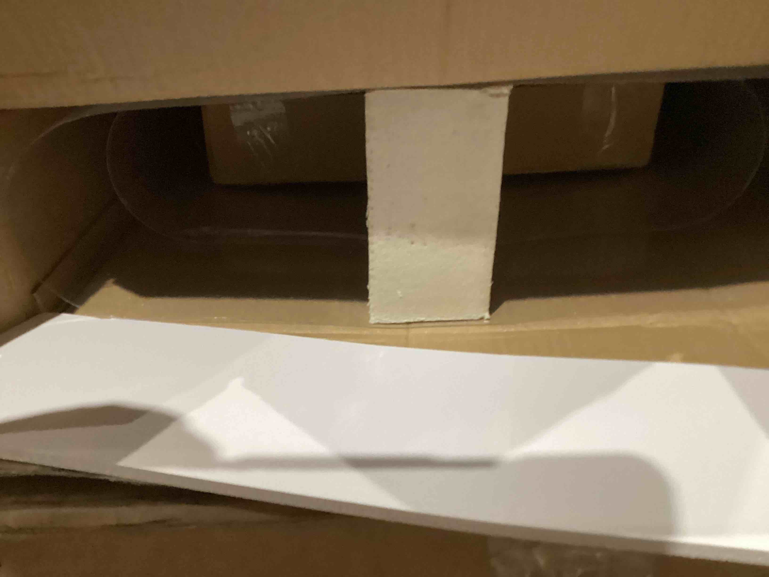 https://s3.amazonaws.com/lotting-images-prod/bidfta/TEA0593155_1737037134654.jpeg