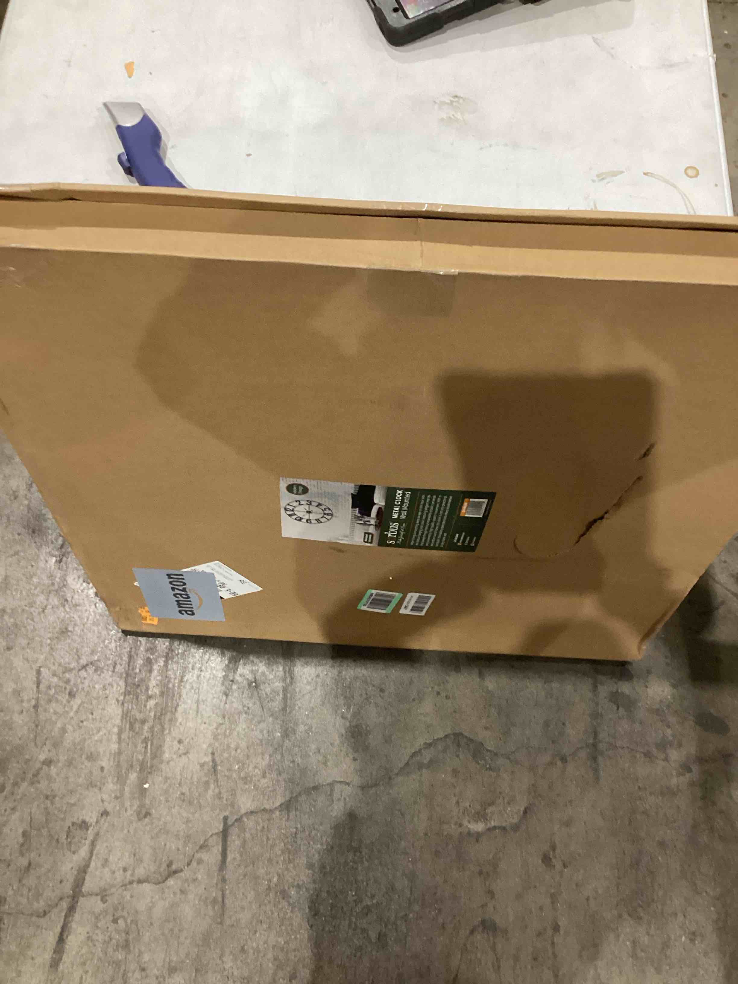 https://s3.amazonaws.com/lotting-images-prod/bidfta/TEA0593495_1736872439641.jpeg