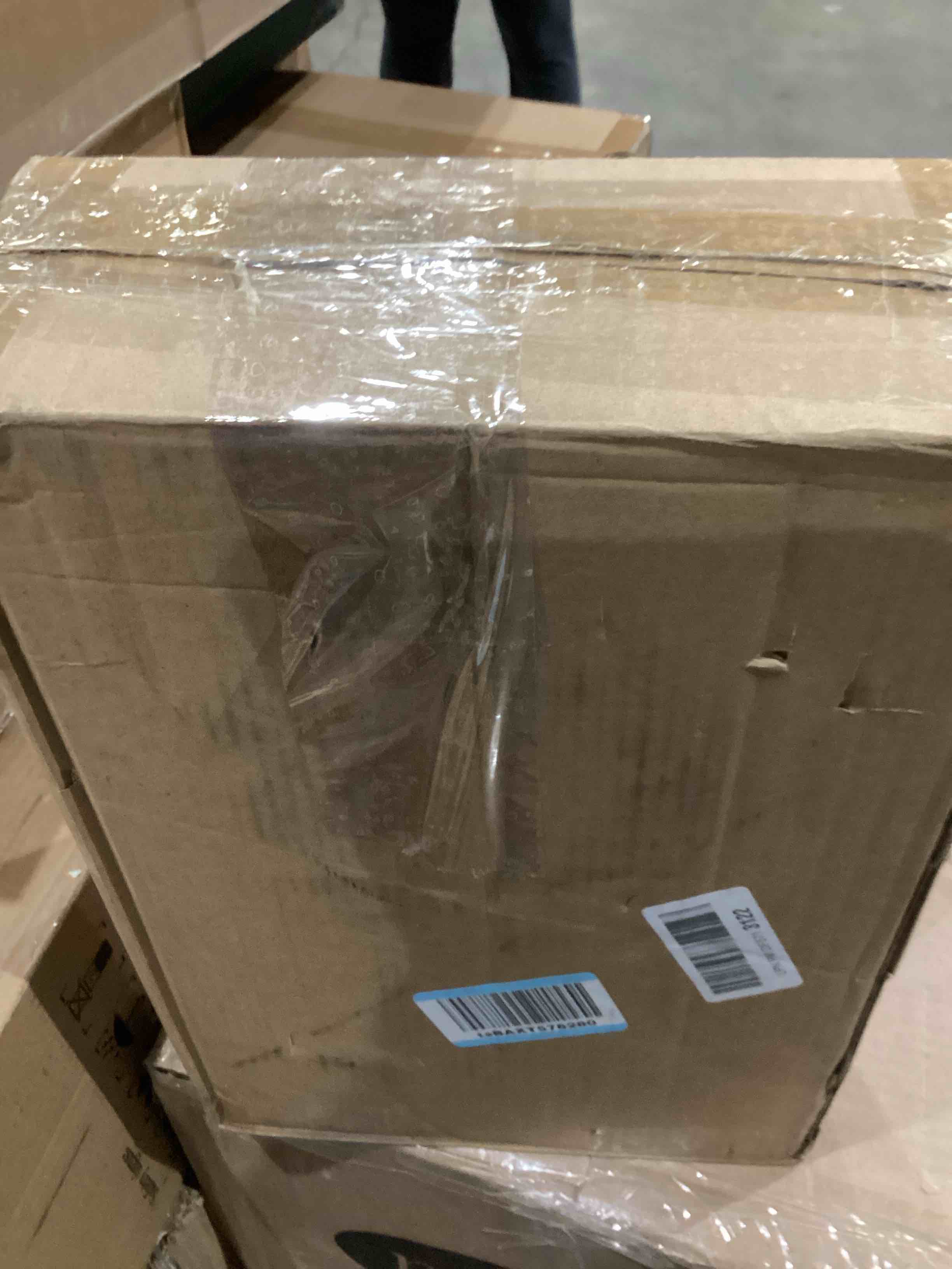 https://s3.amazonaws.com/lotting-images-prod/bidfta/TEA0593538_1736860999949.jpeg