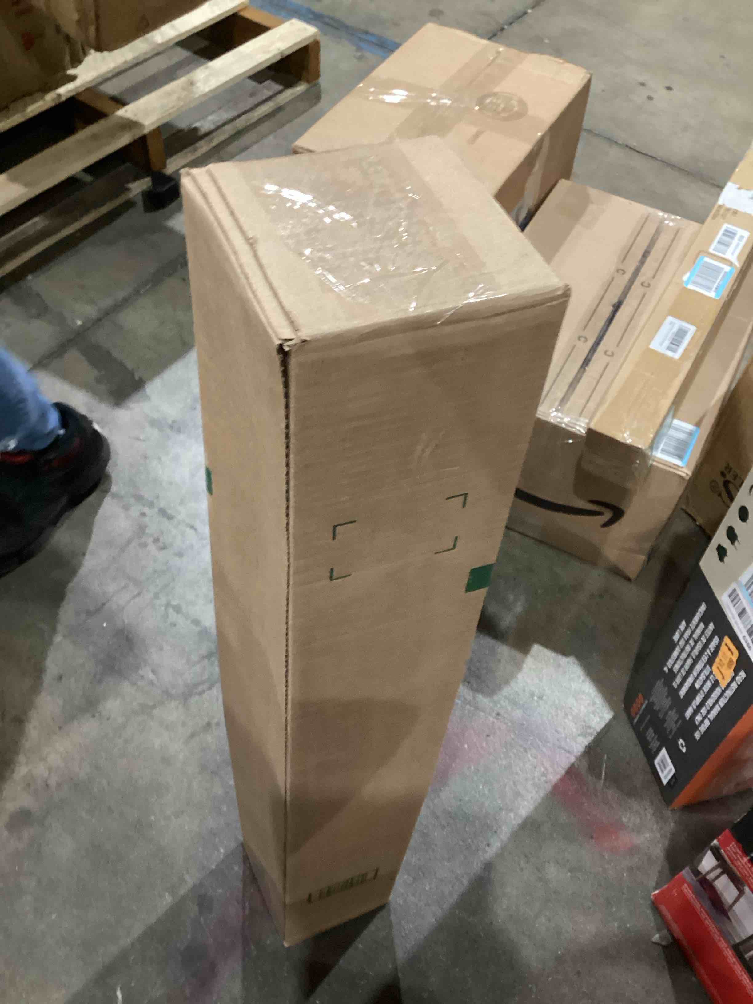 https://s3.amazonaws.com/lotting-images-prod/bidfta/TEA0593601_1736806523773.jpeg