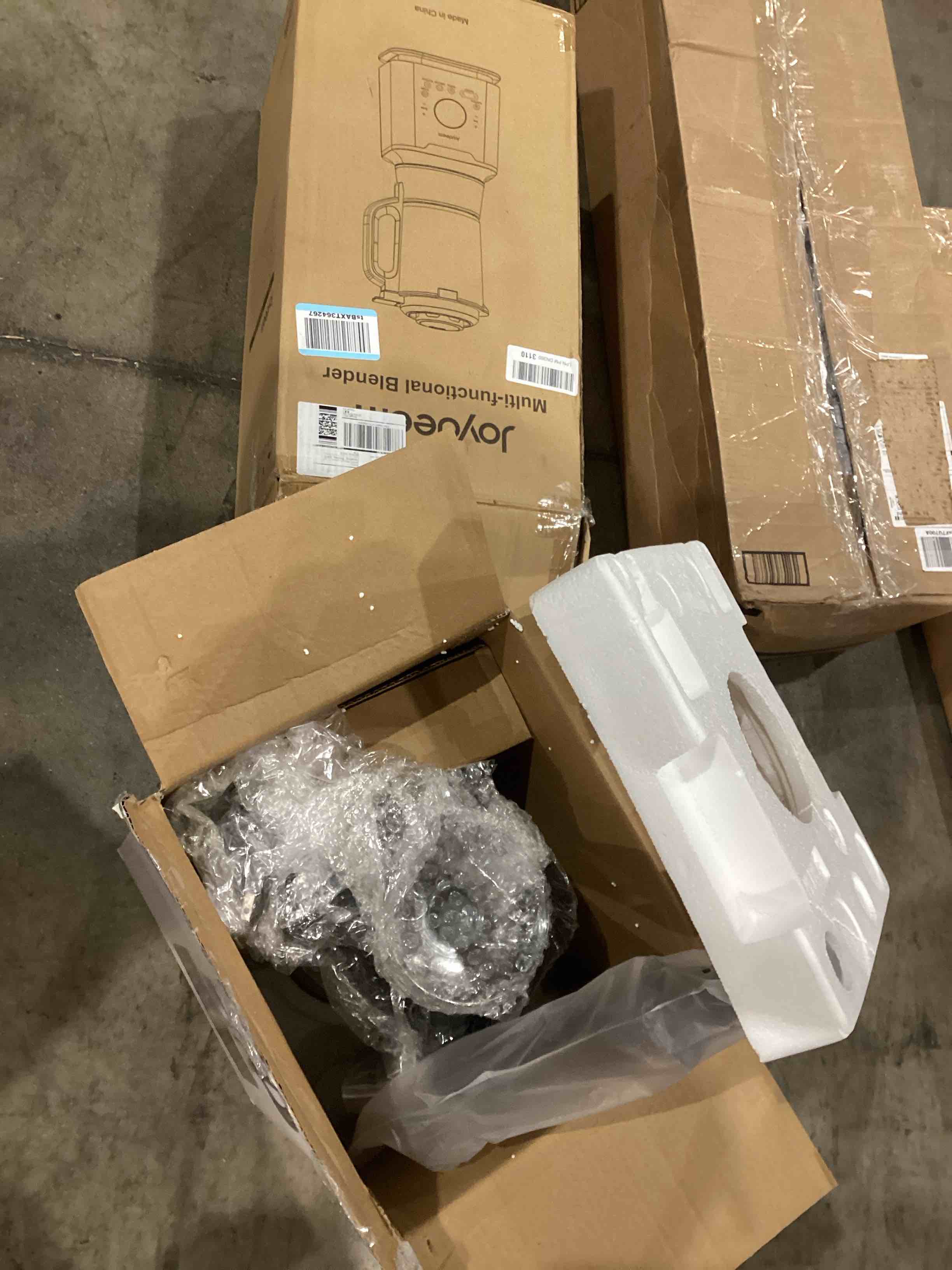 https://s3.amazonaws.com/lotting-images-prod/bidfta/TEA0593710_1736775448696.jpeg
