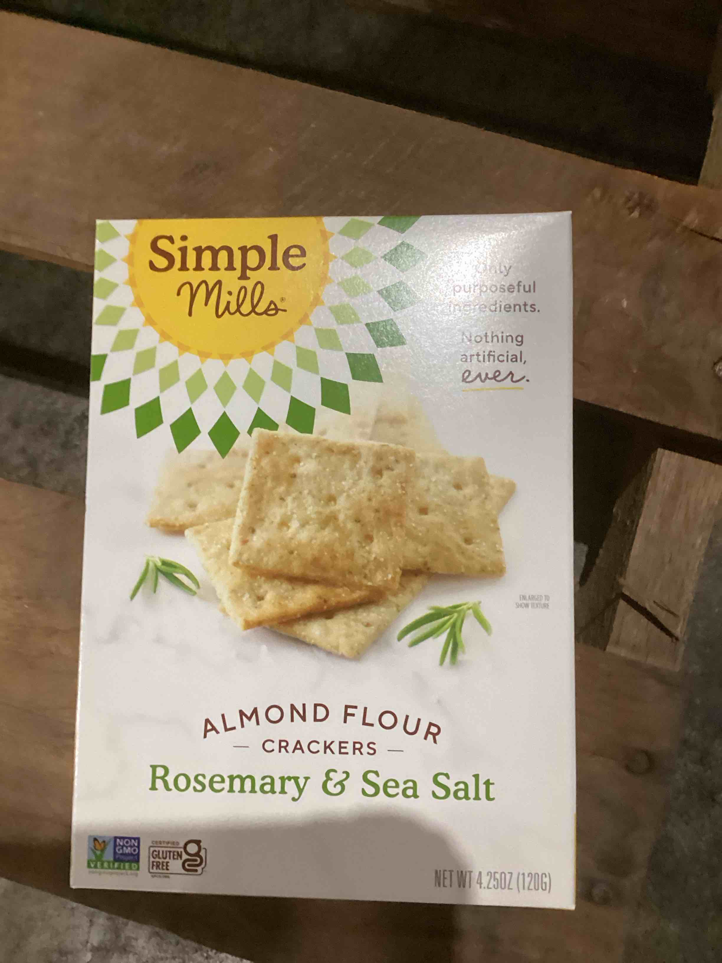 Simple Mills Almond Flour Crackers, Rosemary & Sea Salt - Gluten Free, Vegan, Healthy Snacks, 4.25 Ounce (Pack of 1)