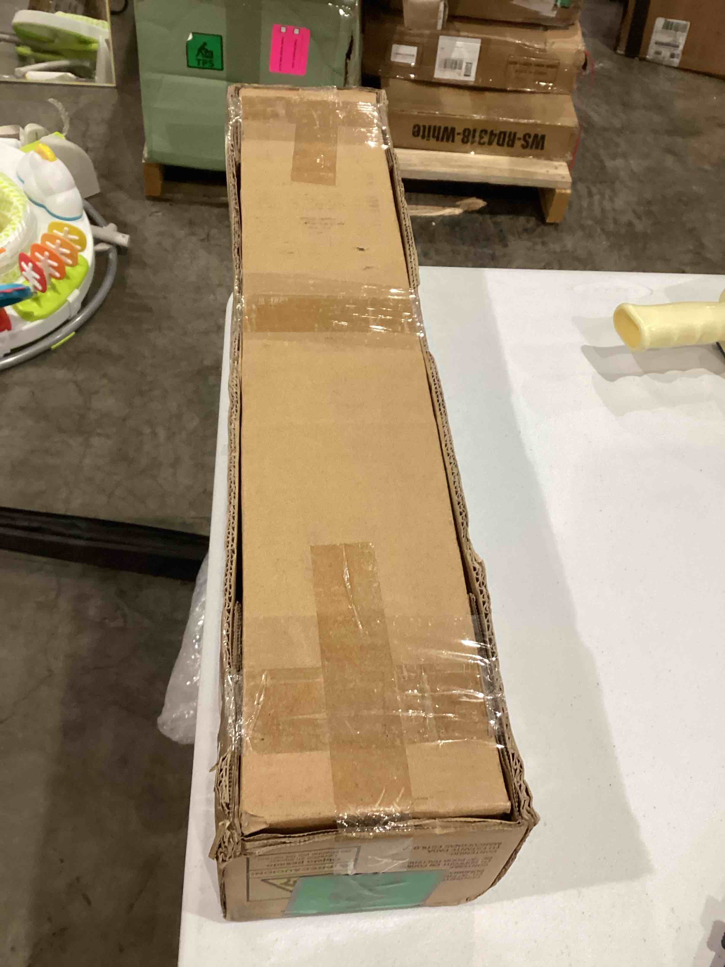 https://s3.amazonaws.com/lotting-images-prod/bidfta/TEA0595219_1732279656929.jpeg