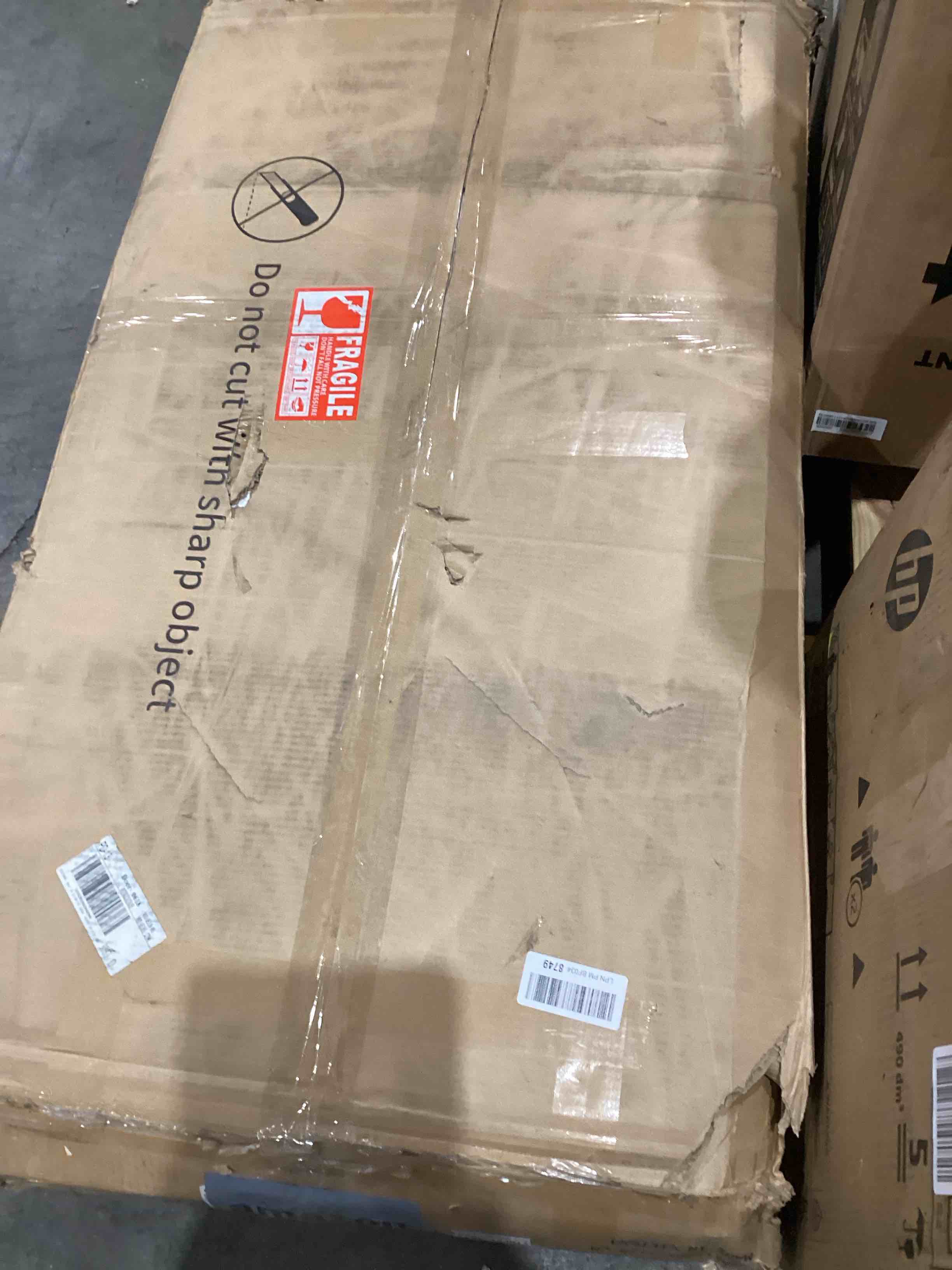 https://s3.amazonaws.com/lotting-images-prod/bidfta/TEA0595366_1732195805003.jpeg
