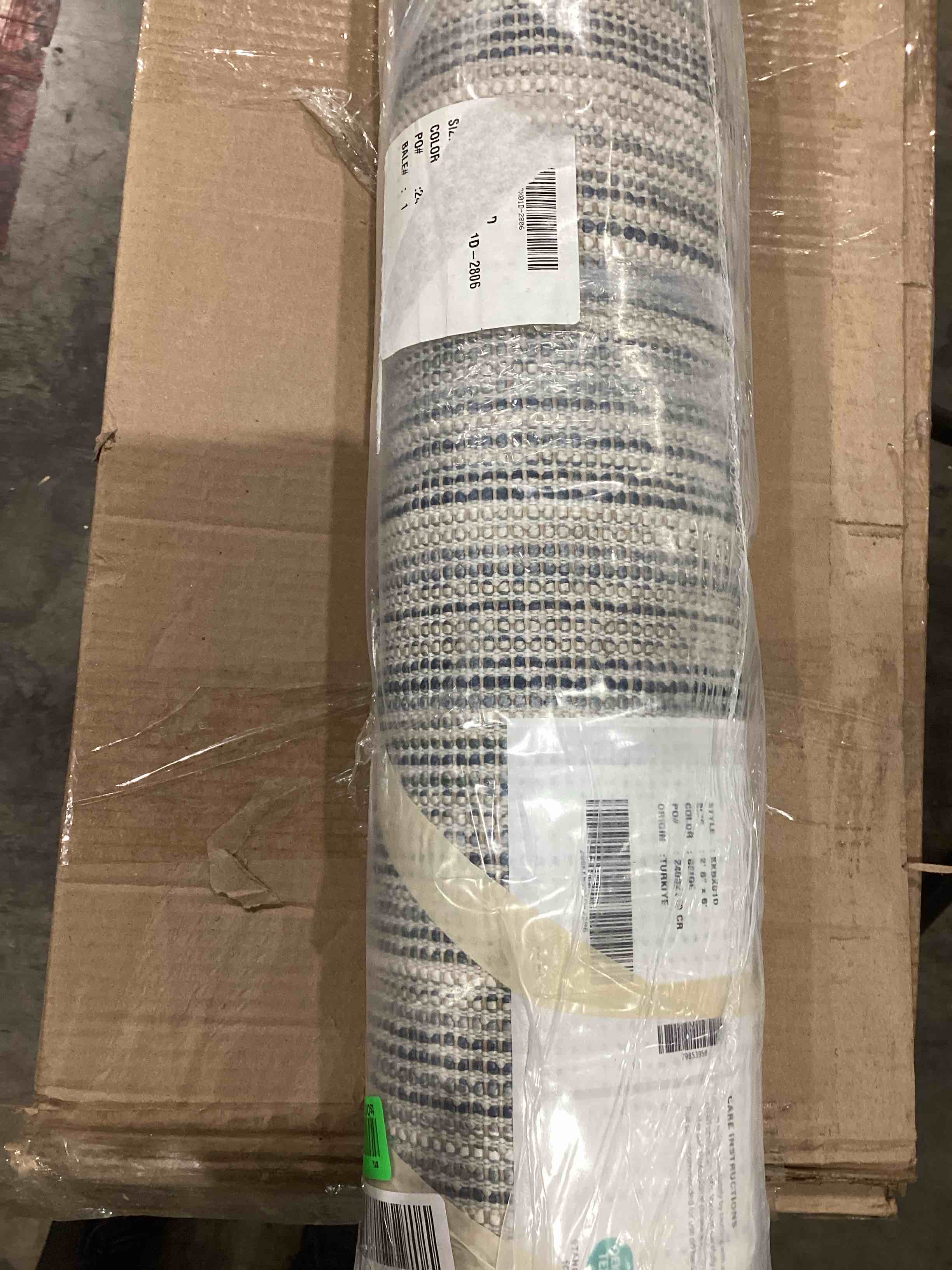 https://s3.amazonaws.com/lotting-images-prod/bidfta/TEA0595517_1732113772269.jpeg