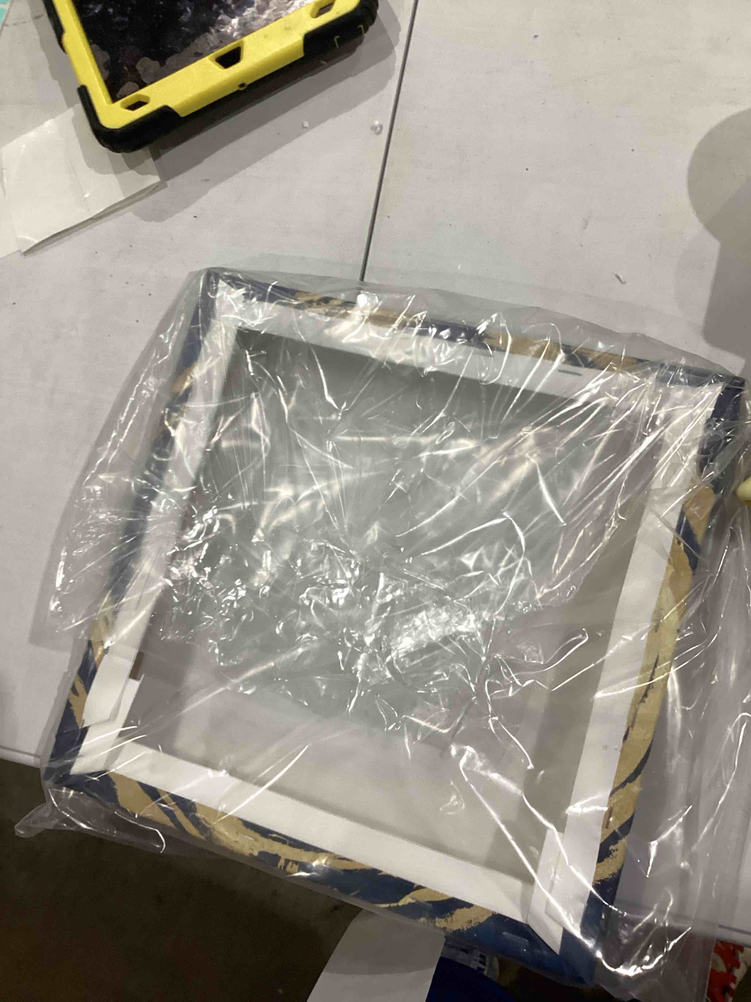 https://s3.amazonaws.com/lotting-images-prod/bidfta/TEA0595624_1731689212240.jpeg