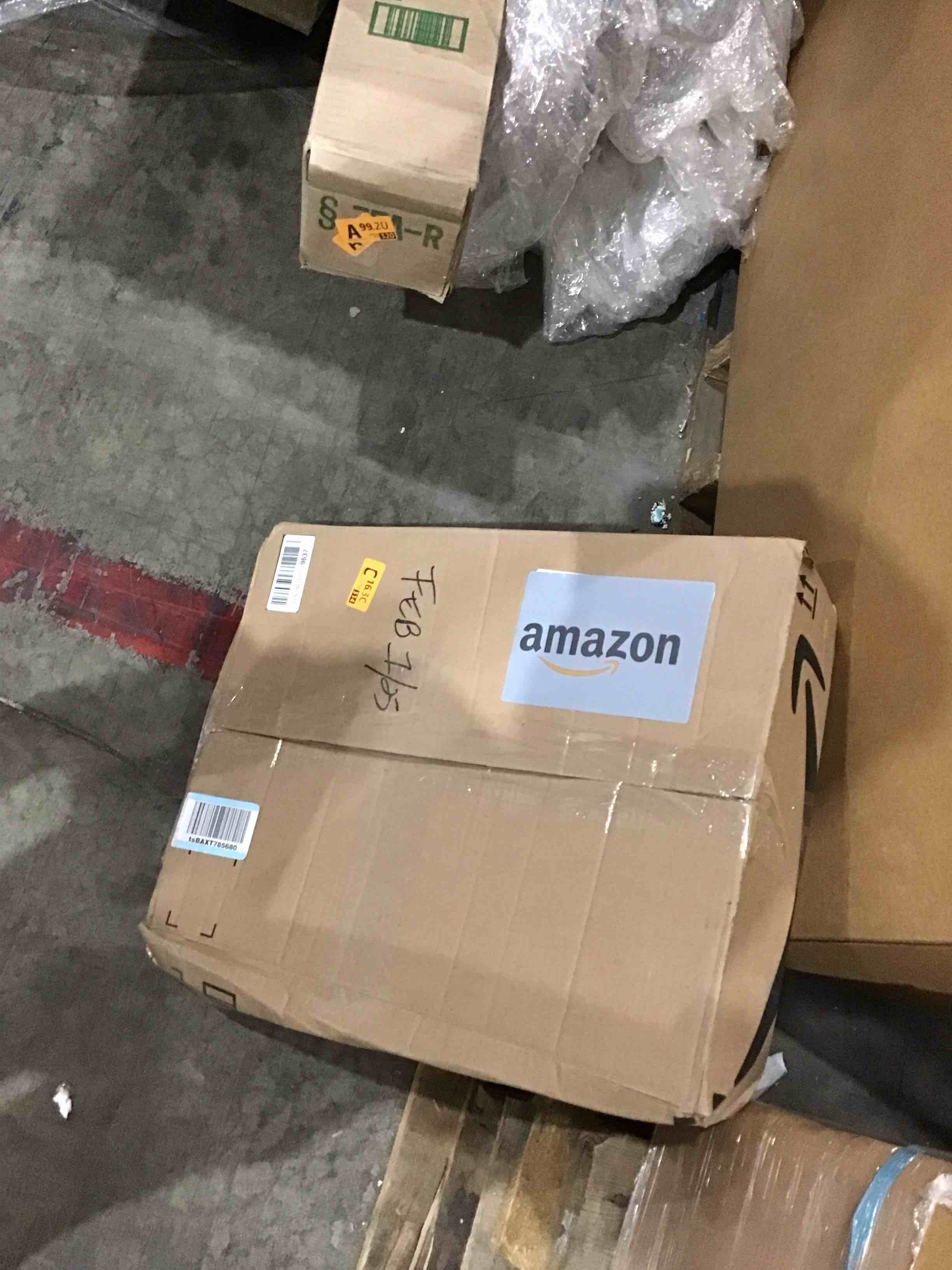 https://s3.amazonaws.com/lotting-images-prod/bidfta/TEA0596122_1739037626758.jpeg