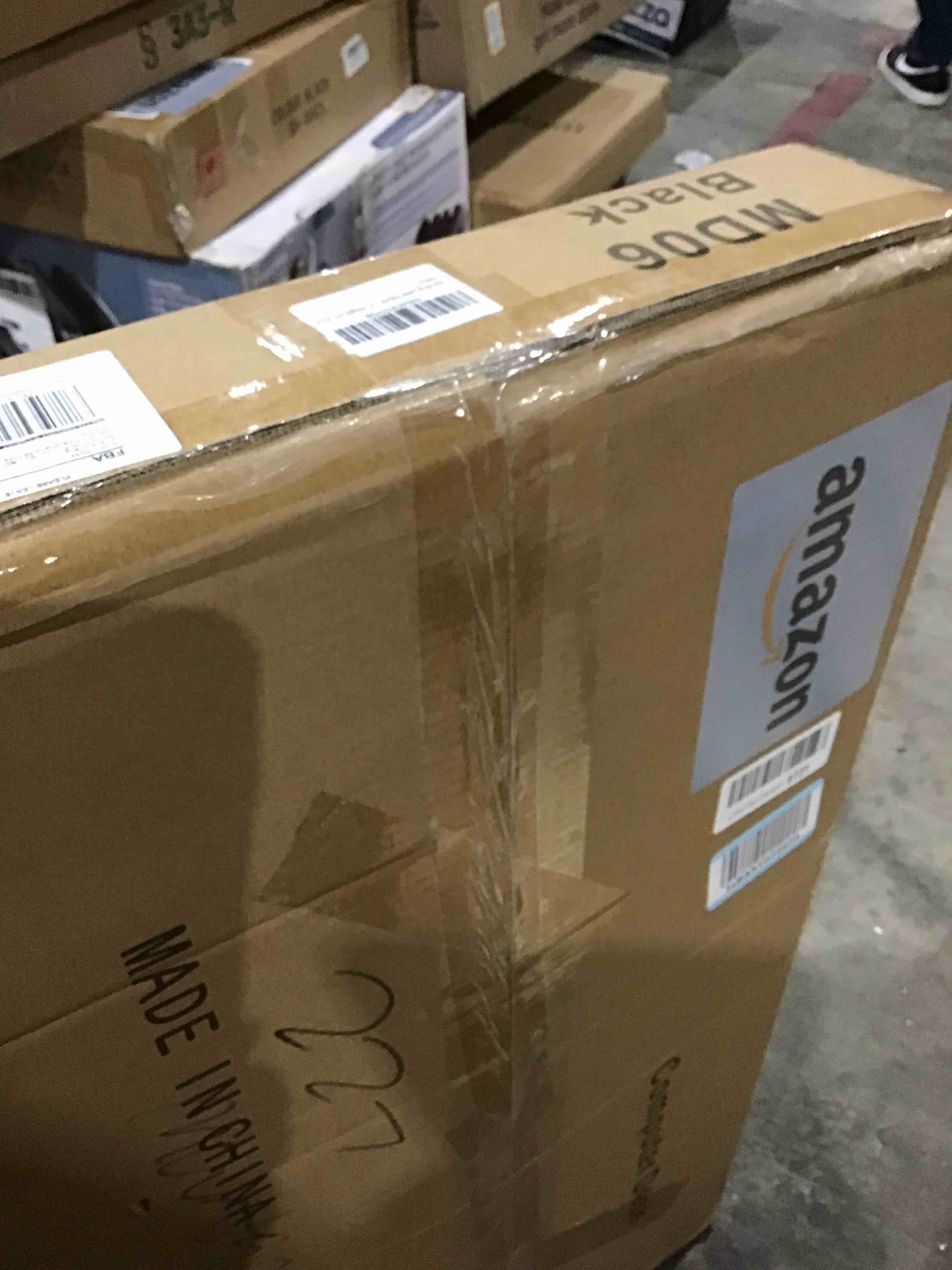 https://s3.amazonaws.com/lotting-images-prod/bidfta/TEA0596183_1739027770616.jpeg