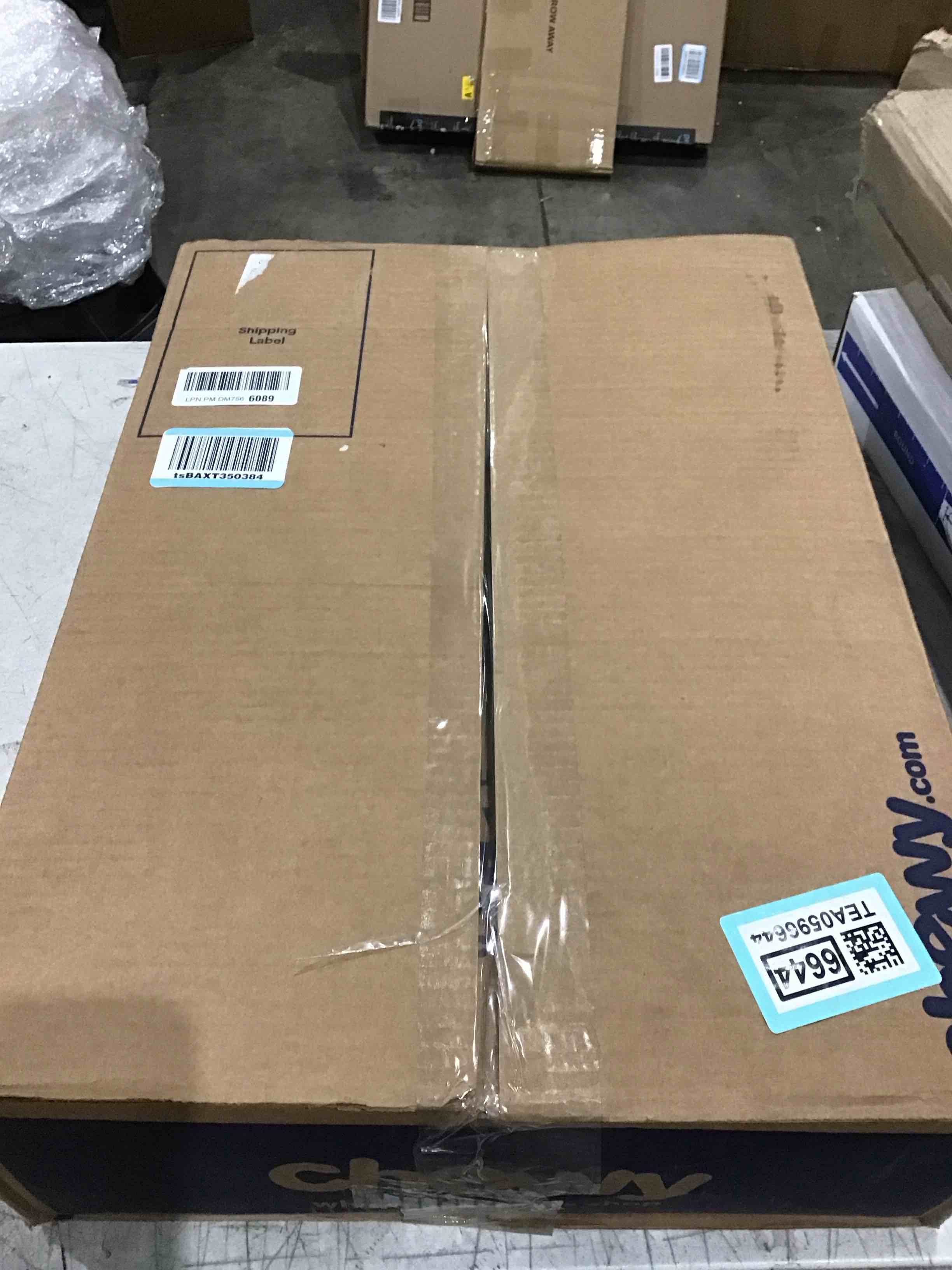 https://s3.amazonaws.com/lotting-images-prod/bidfta/TEA0596644_1744027151843.jpeg