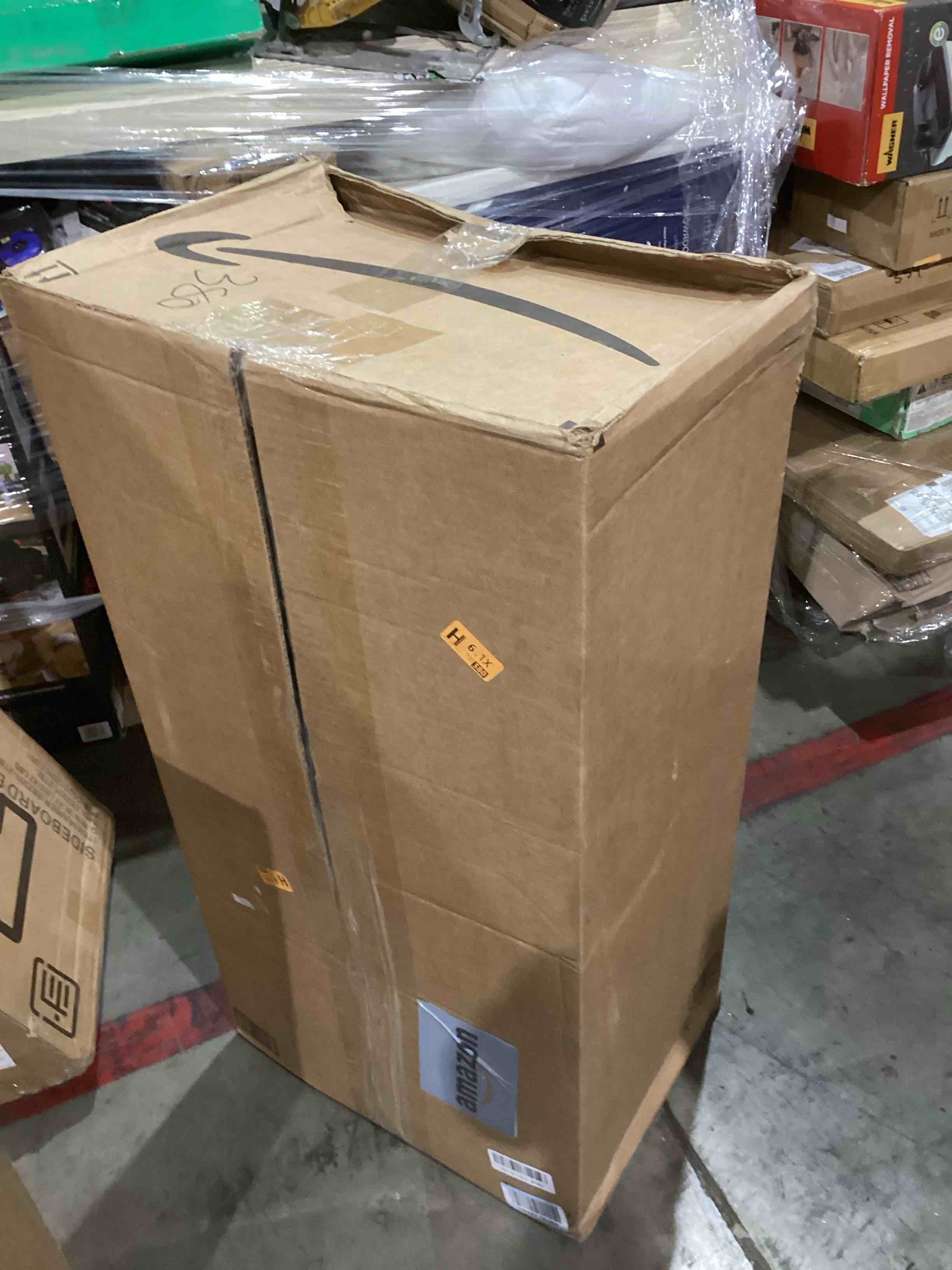 https://s3.amazonaws.com/lotting-images-prod/bidfta/TEA0597133_1738340645436.jpeg