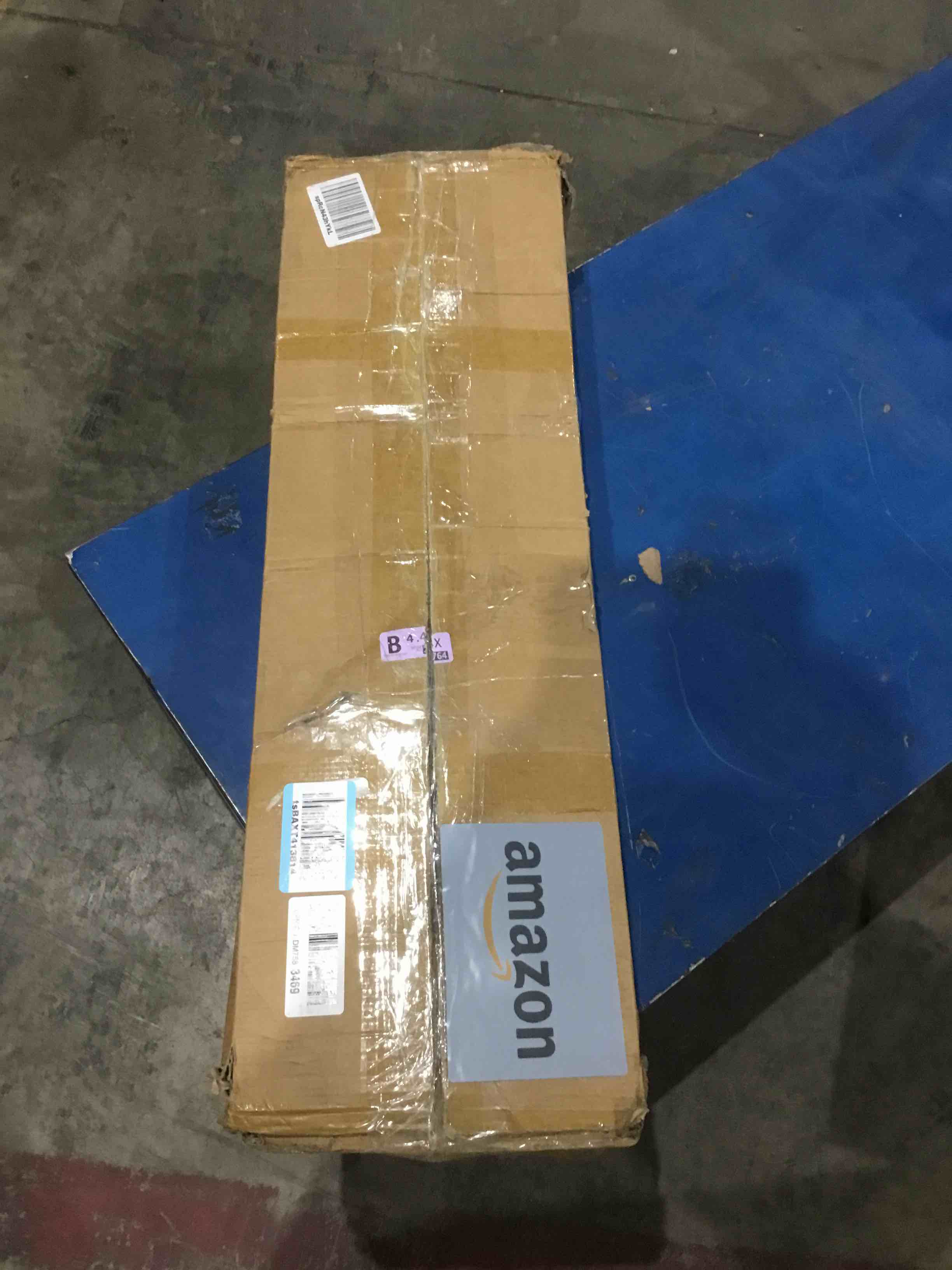 https://s3.amazonaws.com/lotting-images-prod/bidfta/TEA0597376_1738337279756.jpeg