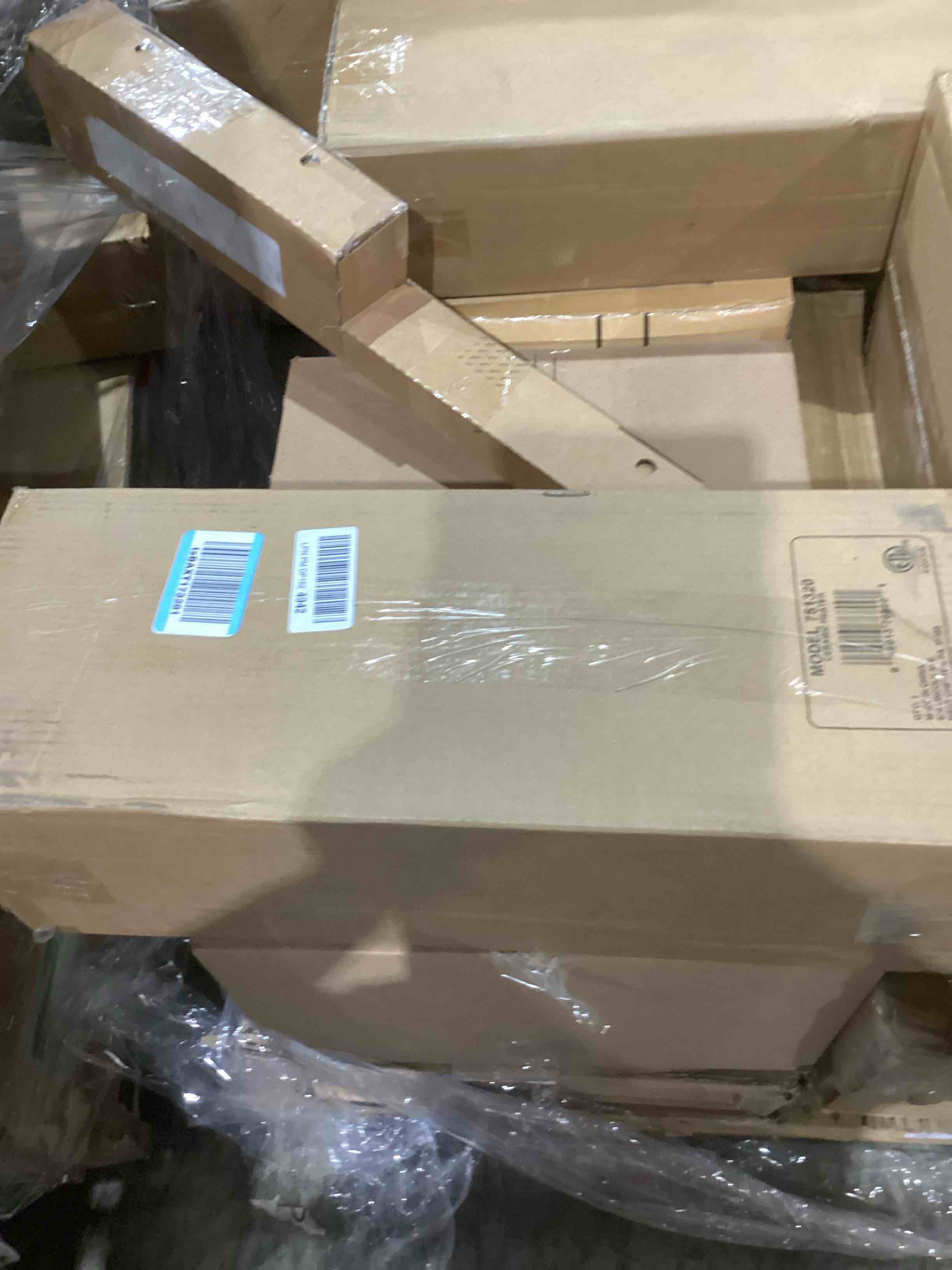 https://s3.amazonaws.com/lotting-images-prod/bidfta/TEA0597660_1738328580771.jpeg
