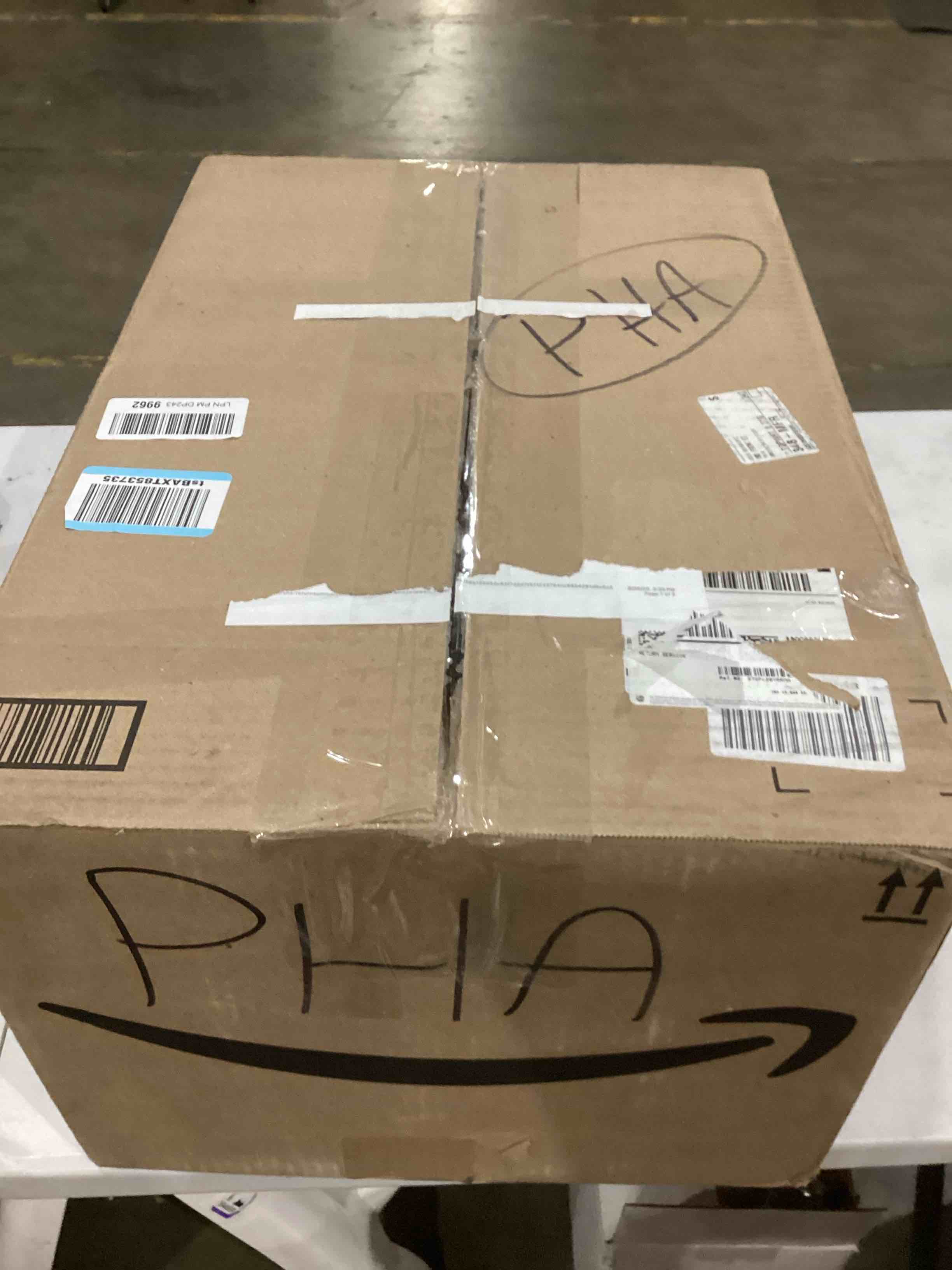 https://s3.amazonaws.com/lotting-images-prod/bidfta/TEA0598389_1745945759145.jpeg