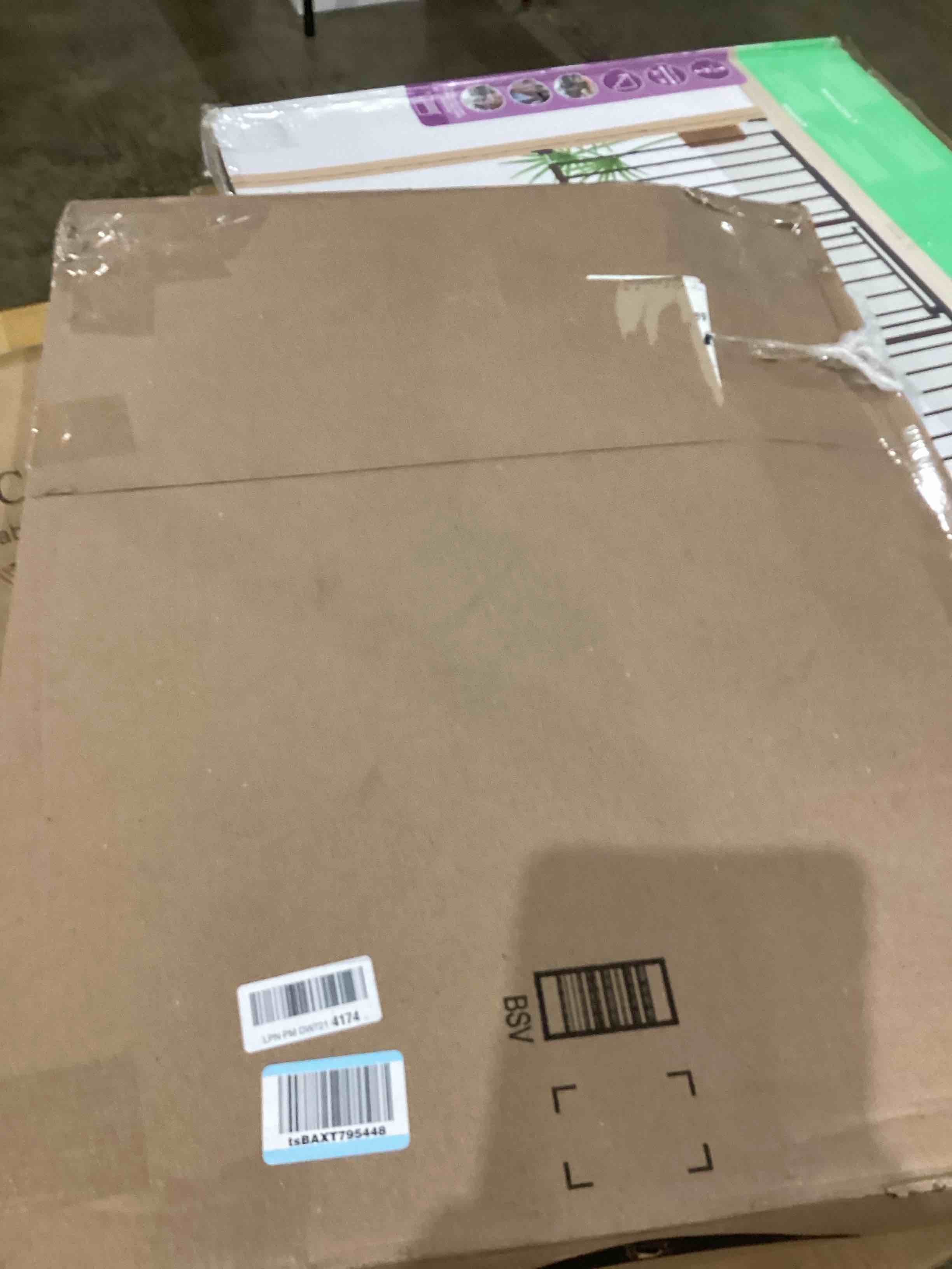 https://s3.amazonaws.com/lotting-images-prod/bidfta/TEA0598483_1745930842382.jpeg