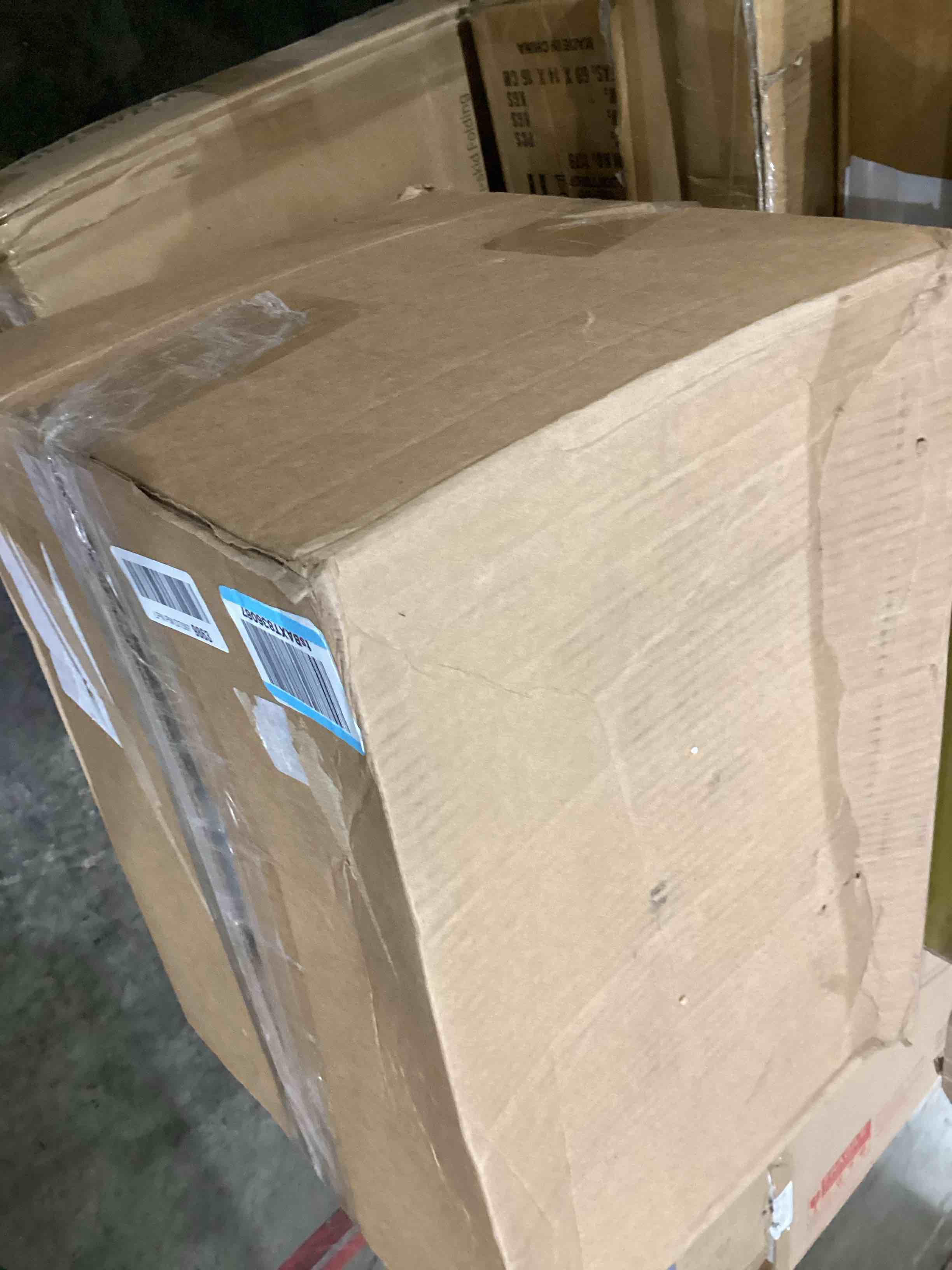 https://s3.amazonaws.com/lotting-images-prod/bidfta/TEA0598492_1745930303121.jpeg