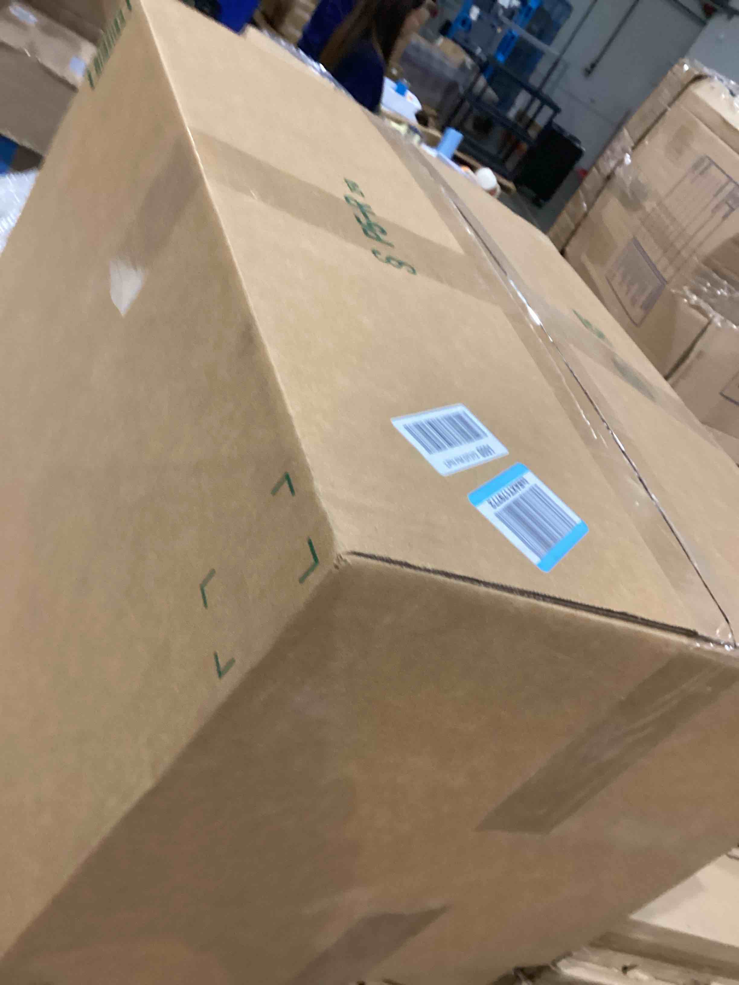 https://s3.amazonaws.com/lotting-images-prod/bidfta/TEA0598511_1745928740489.jpeg