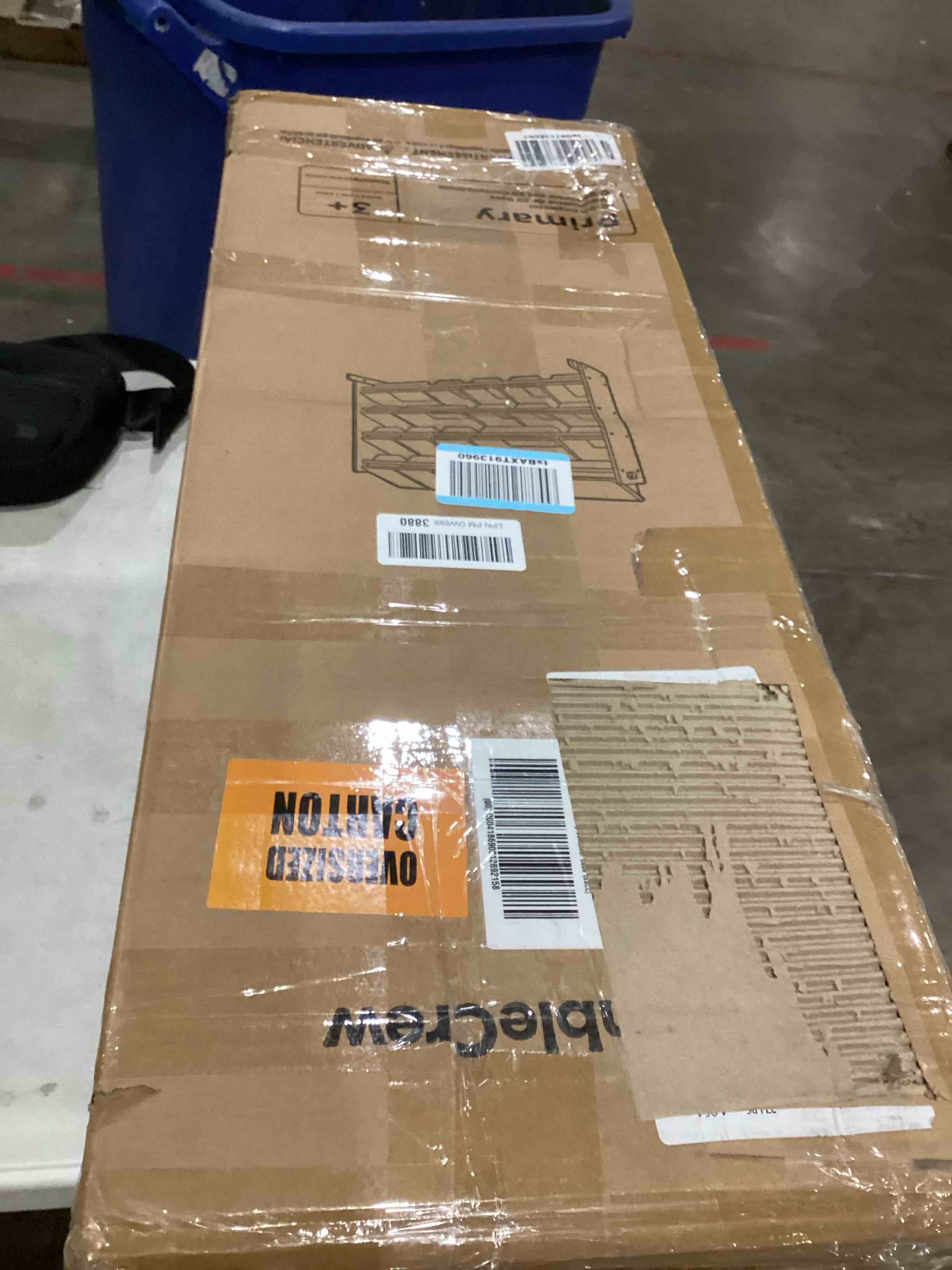https://s3.amazonaws.com/lotting-images-prod/bidfta/TEA0598604_1745859270821.jpeg