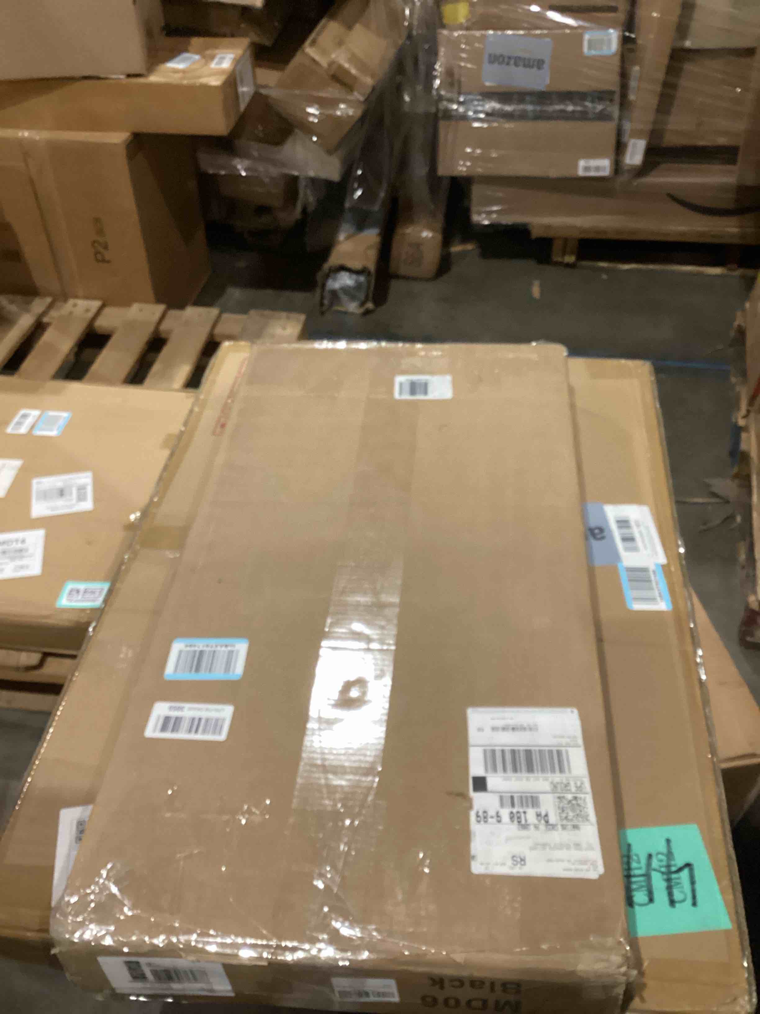 https://s3.amazonaws.com/lotting-images-prod/bidfta/TEA0599962_1738154362754.jpeg