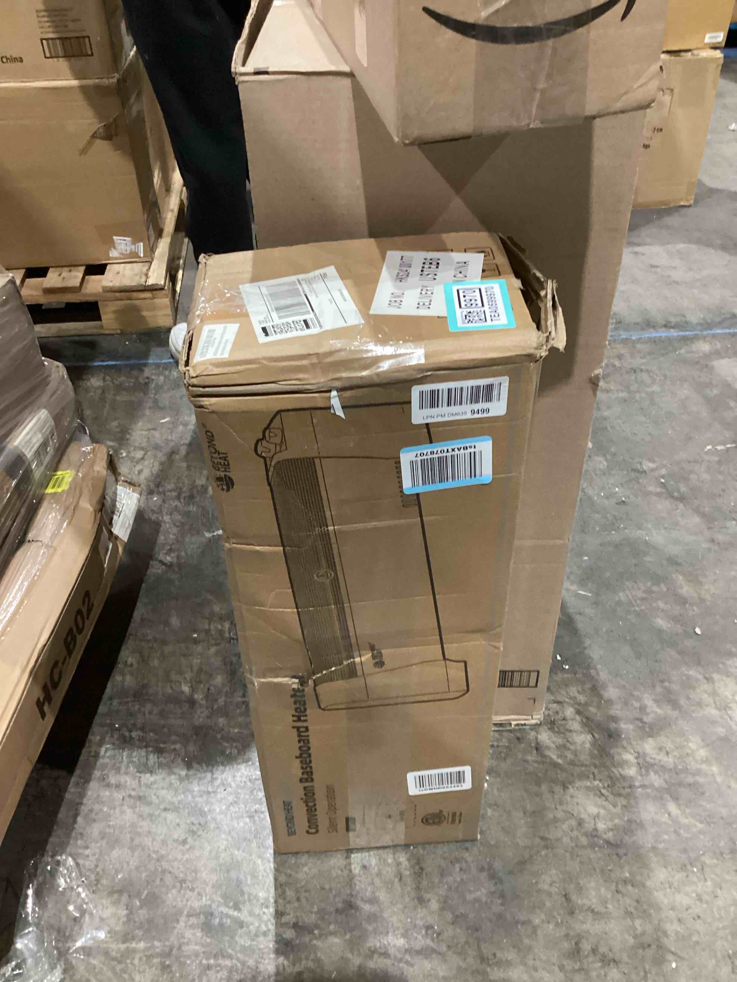 https://s3.amazonaws.com/lotting-images-prod/bidfta/TEA0599970_1738155367346.jpeg