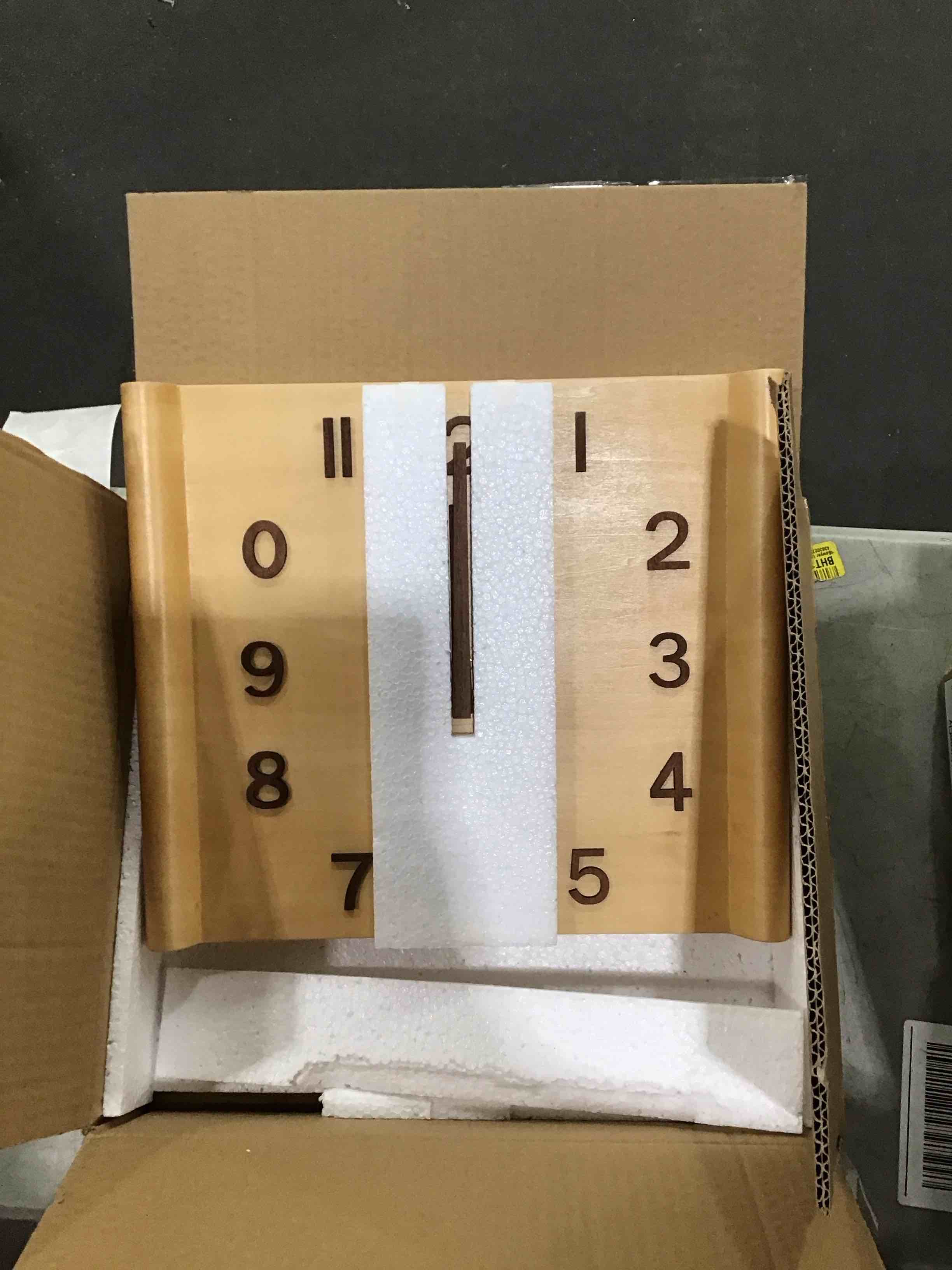 https://s3.amazonaws.com/lotting-images-prod/bidfta/TEA1216003_1752163440208.jpeg