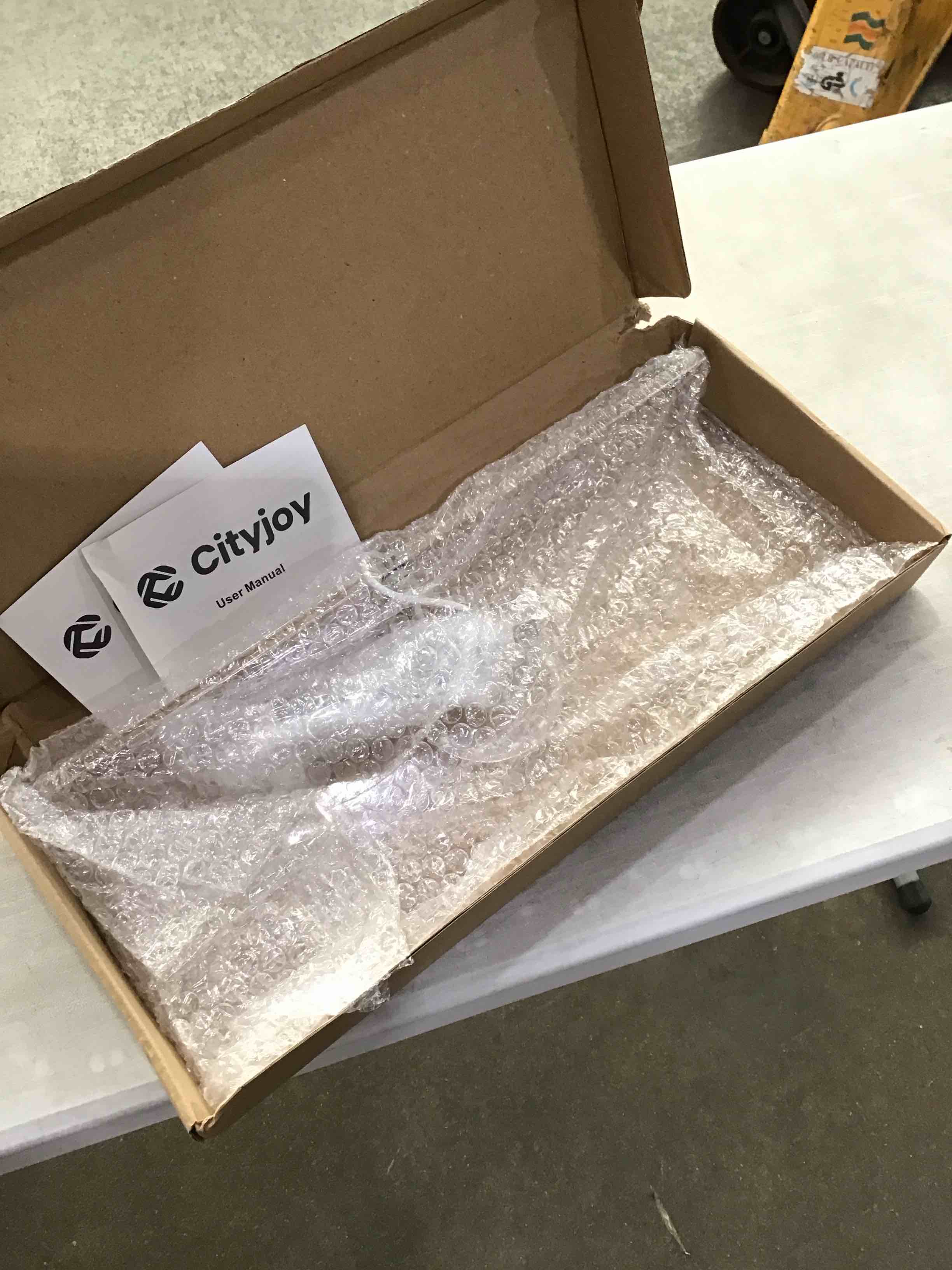 https://s3.amazonaws.com/lotting-images-prod/bidfta/TEA1216293_1752178814480.jpeg