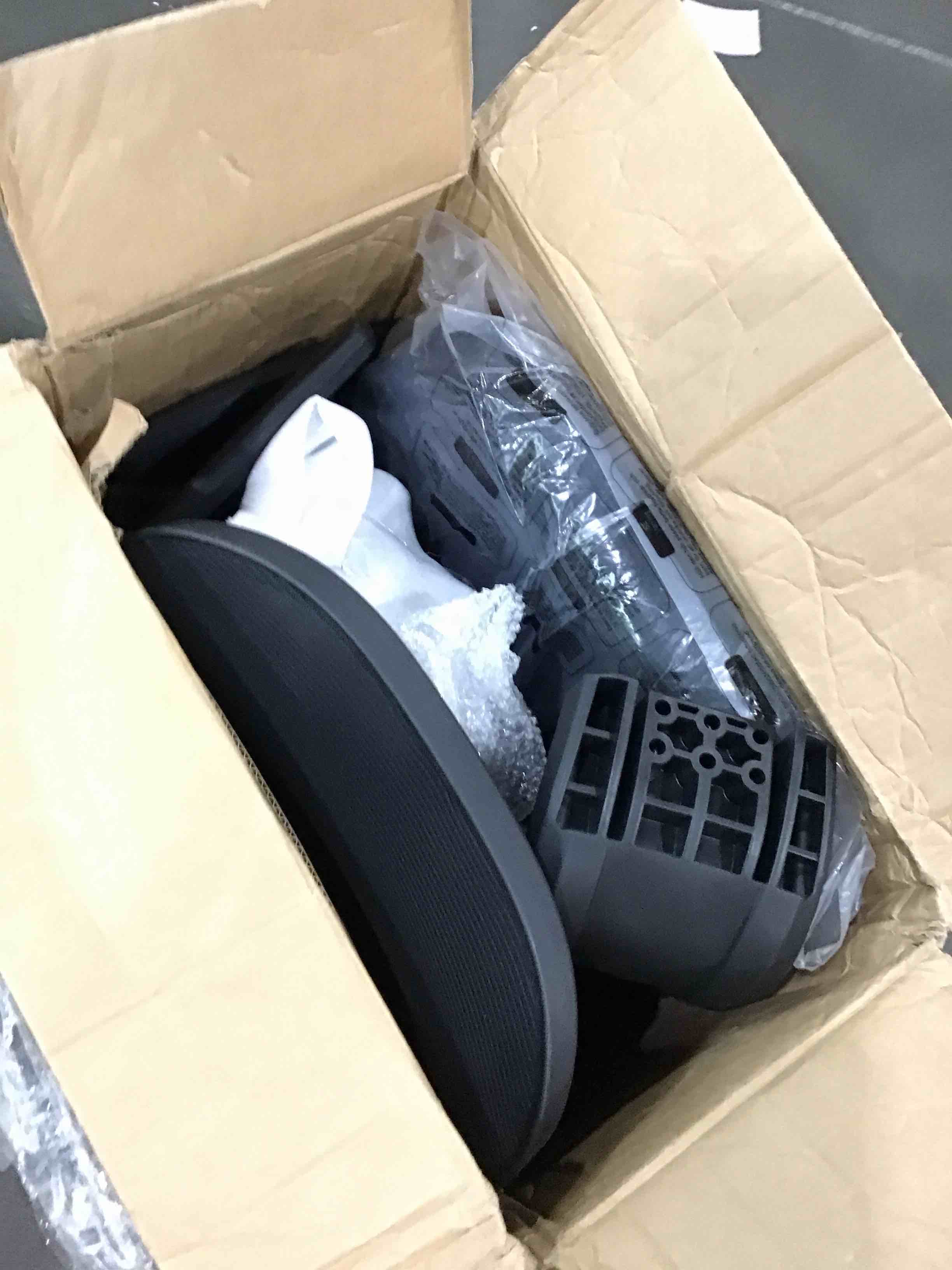 https://s3.amazonaws.com/lotting-images-prod/bidfta/TEA1216312_1752240803083.jpeg