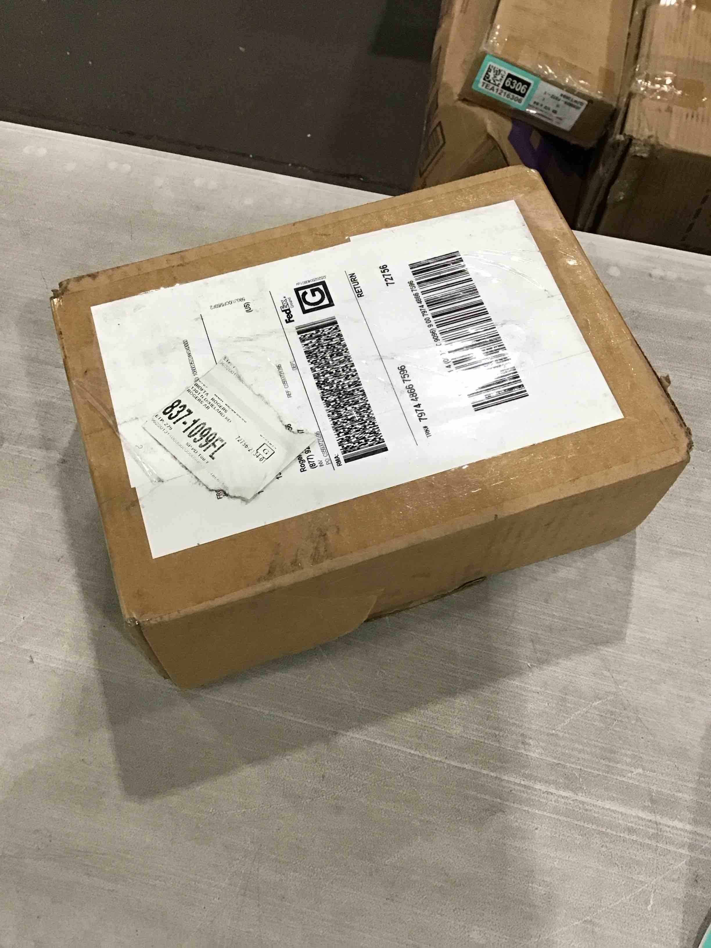 https://s3.amazonaws.com/lotting-images-prod/bidfta/TEA1216326_1752248363537.jpeg
