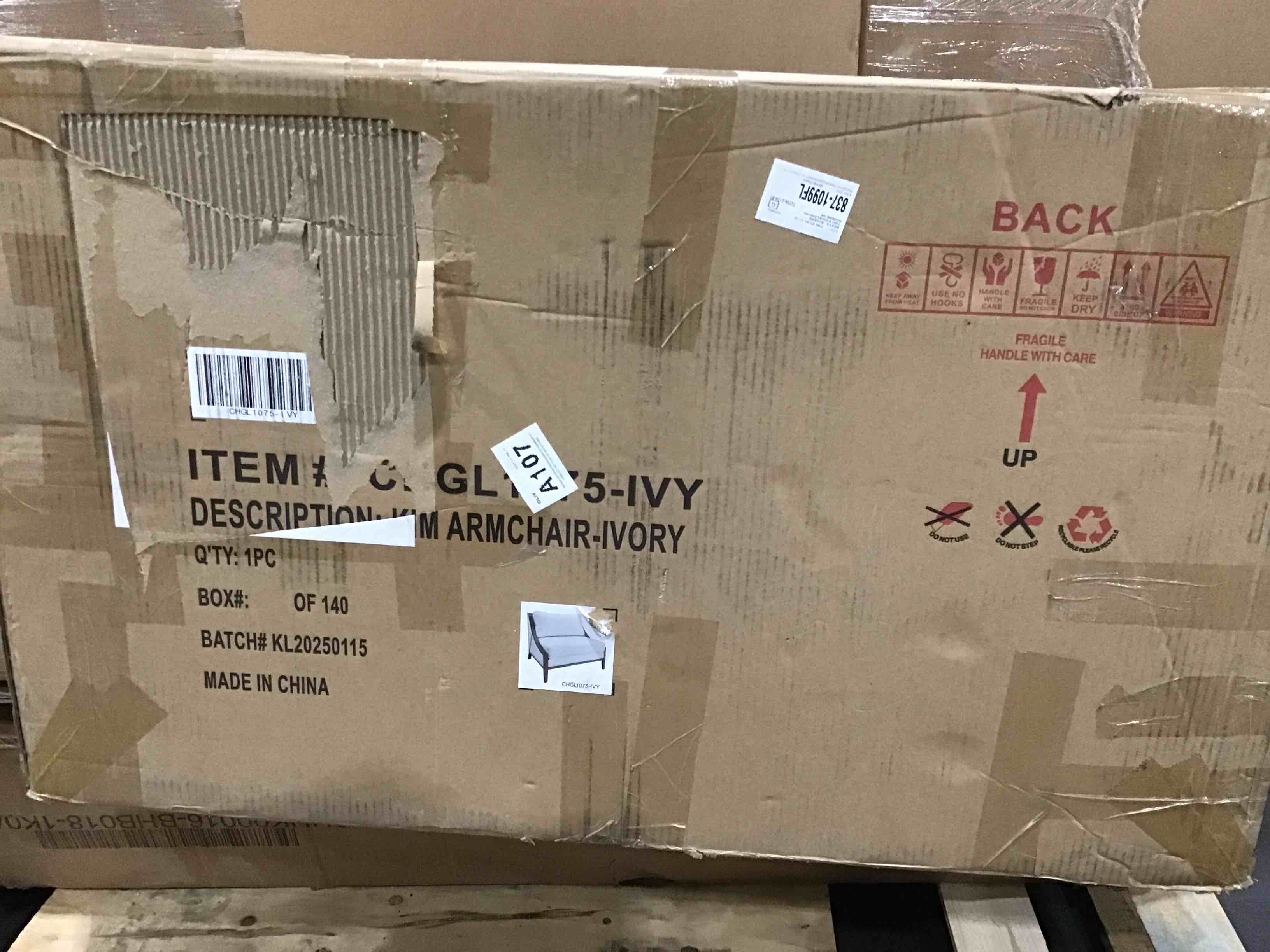 https://s3.amazonaws.com/lotting-images-prod/bidfta/TEA1216603_1752495755707.jpeg